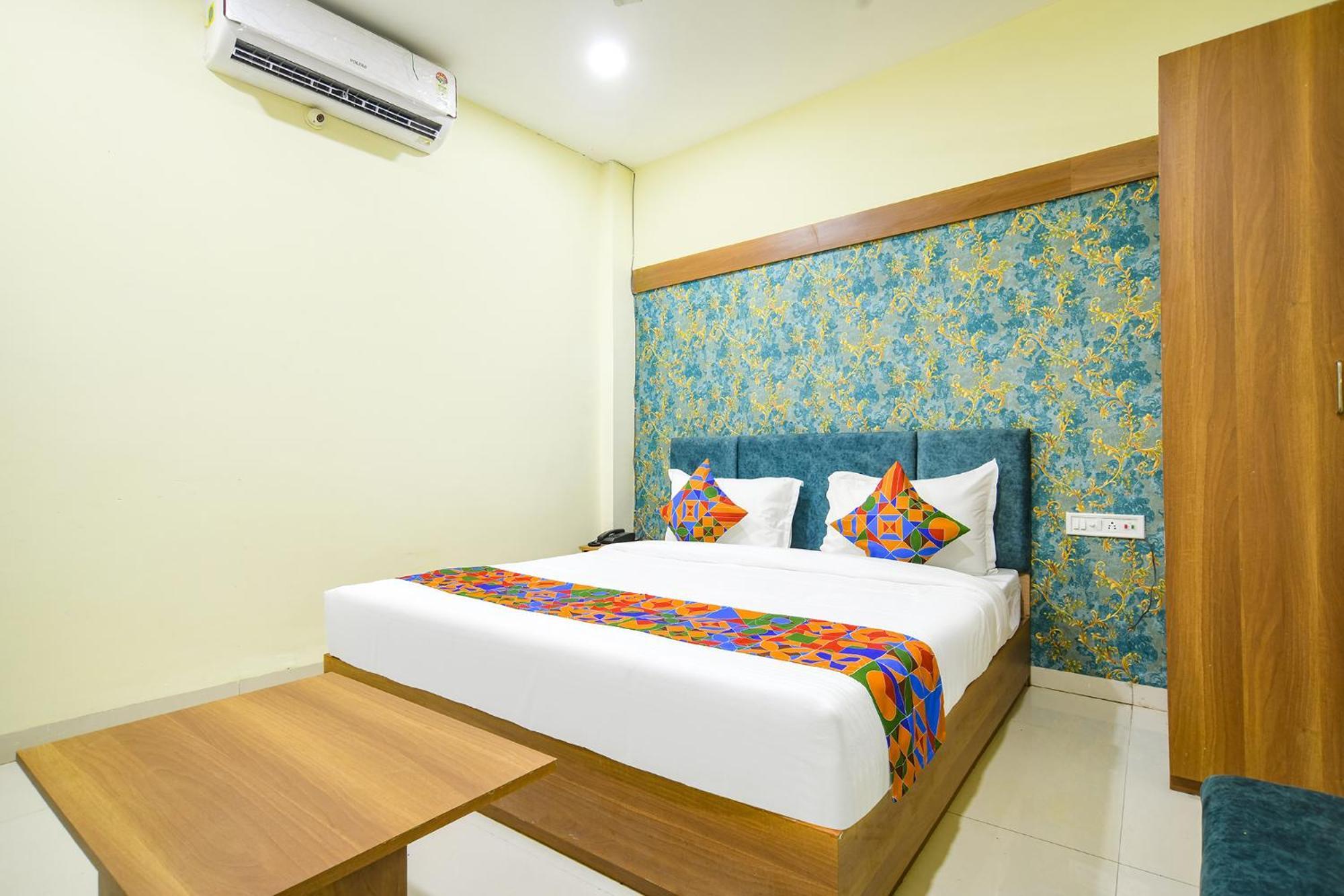 Fabhotel Grand Giriraj Hotel 3*