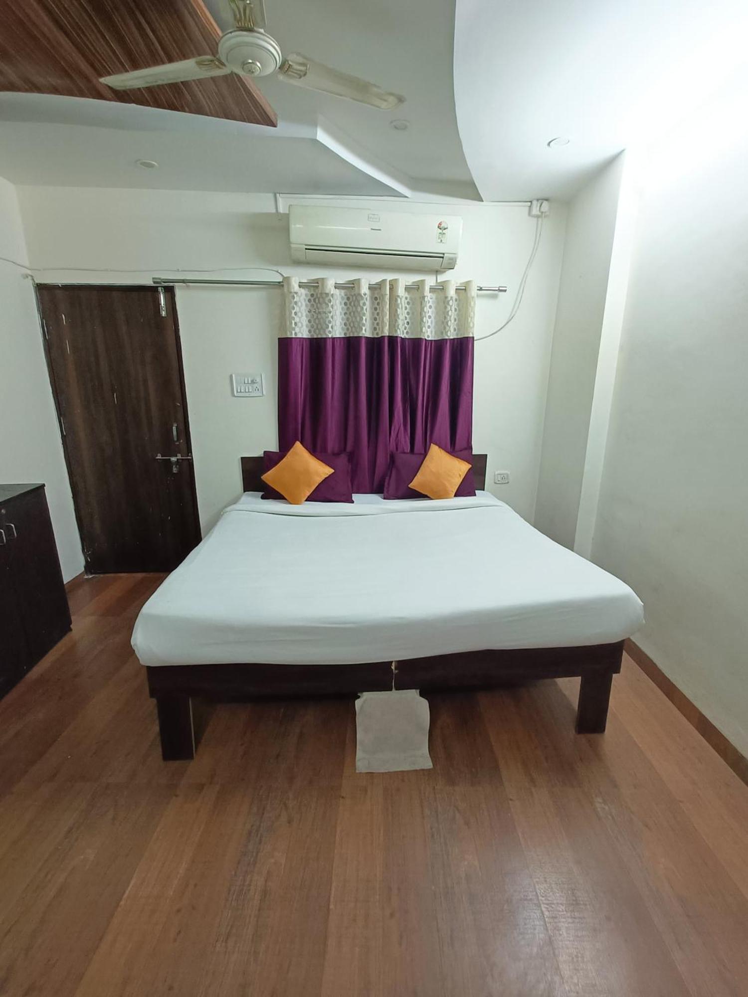 Rose Valley 2* Indore
