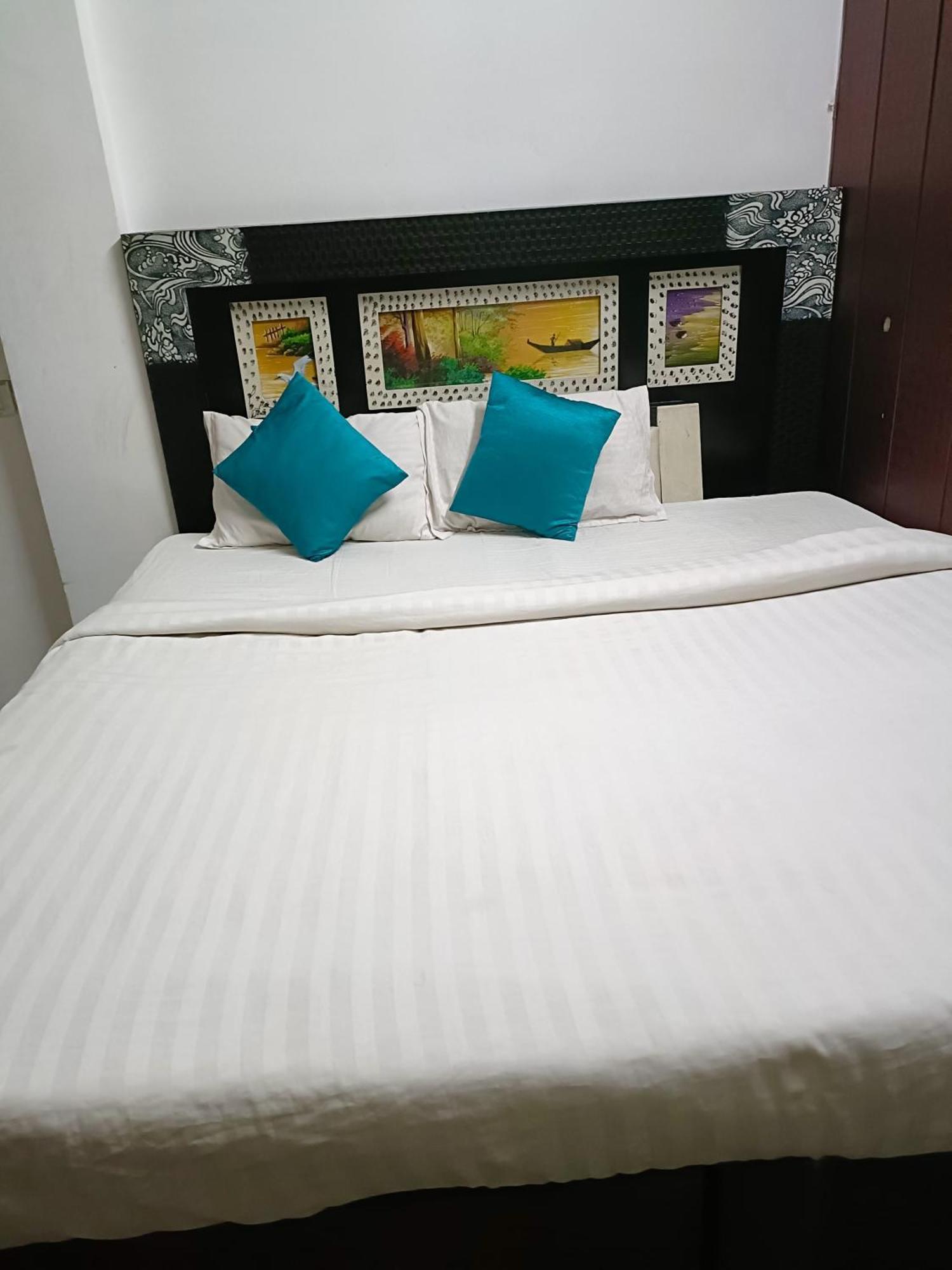 Hotel Rose Valley