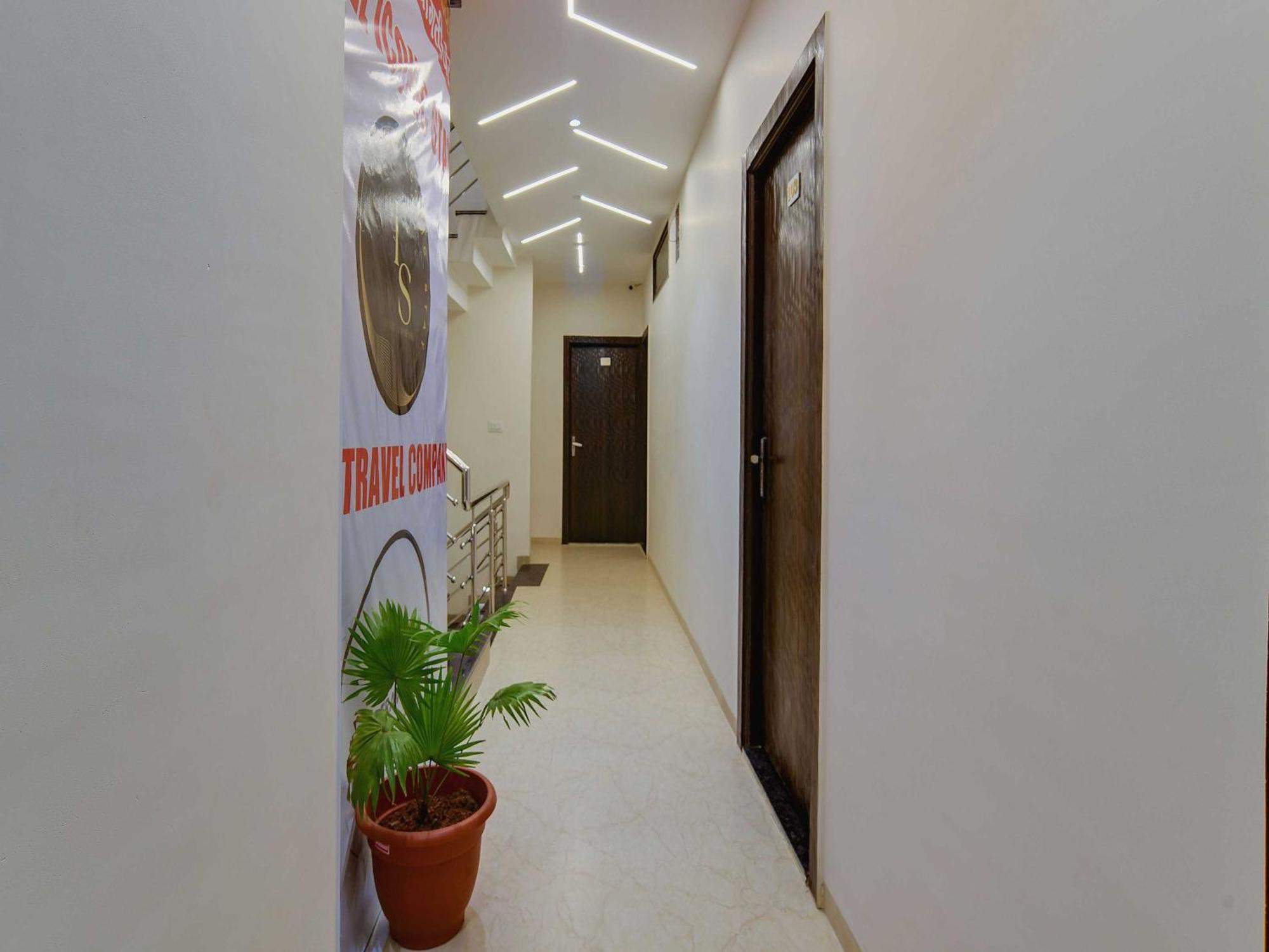 Super Collection O Iconic Indore