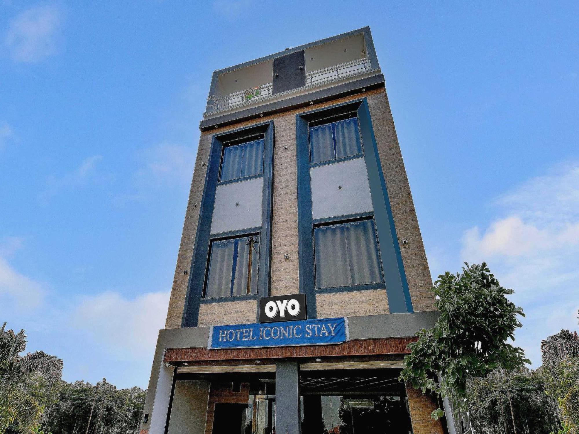 Super Collection O Iconic Hotel Indore