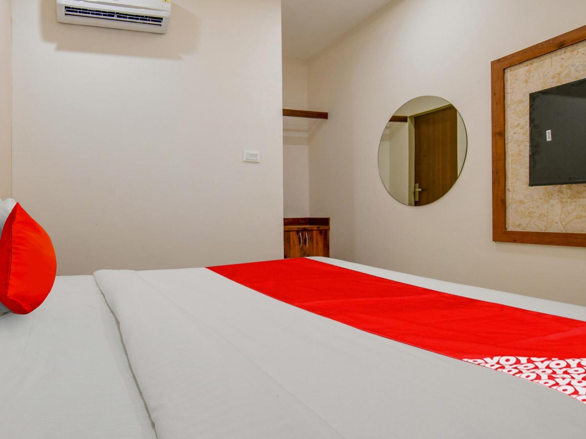 Hotel O Bliss 3*