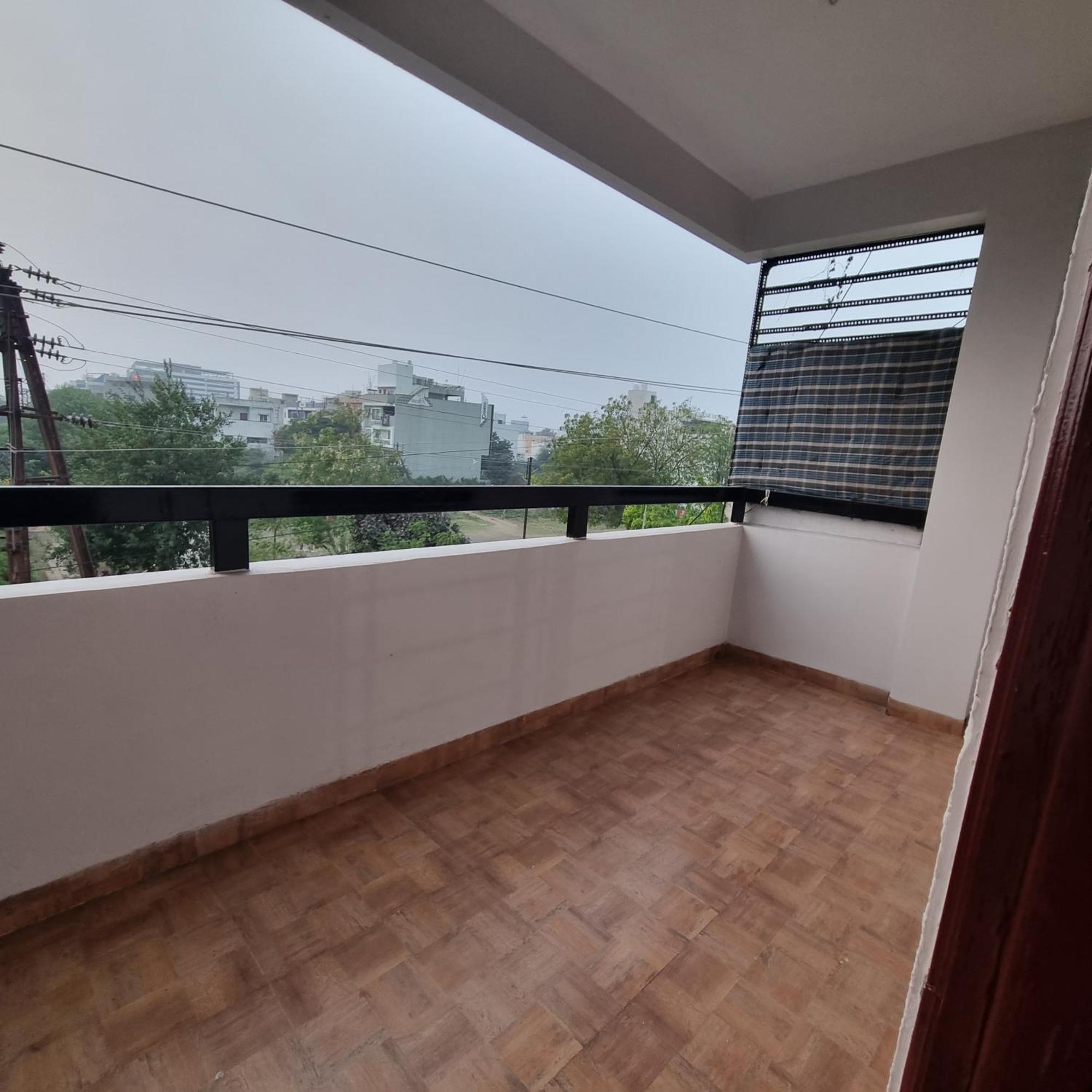 Leela - Marigold - One Bedroom With Kitchen And Large Balcony *