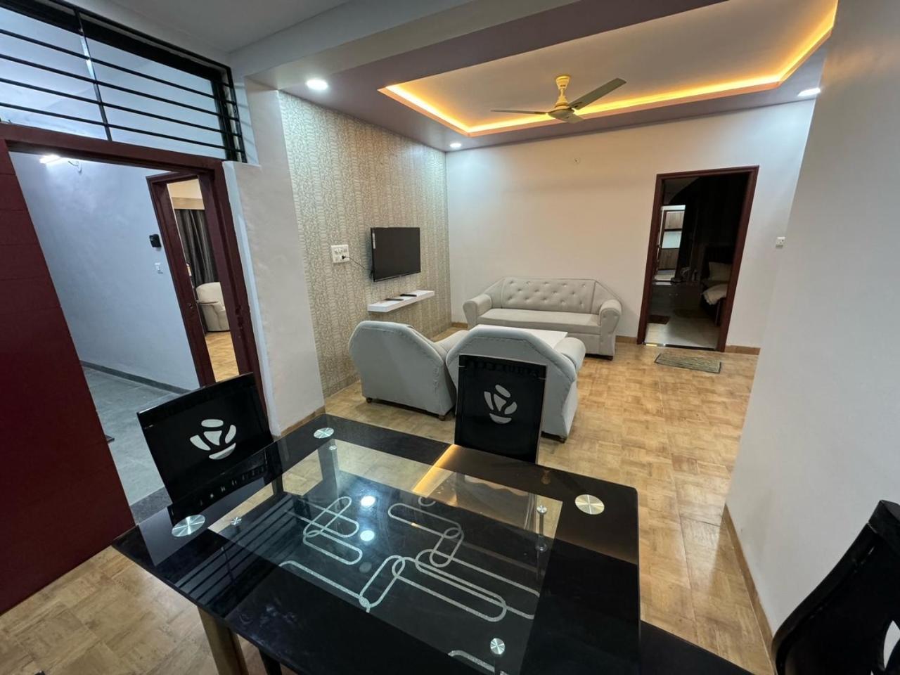 Leela - Jasmine - One Bhk Luxury Apartment *