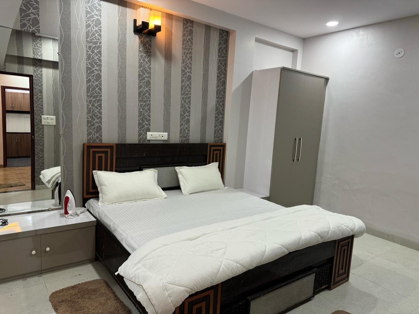 Leela - Jasmine - One Bhk Luxury * Indore