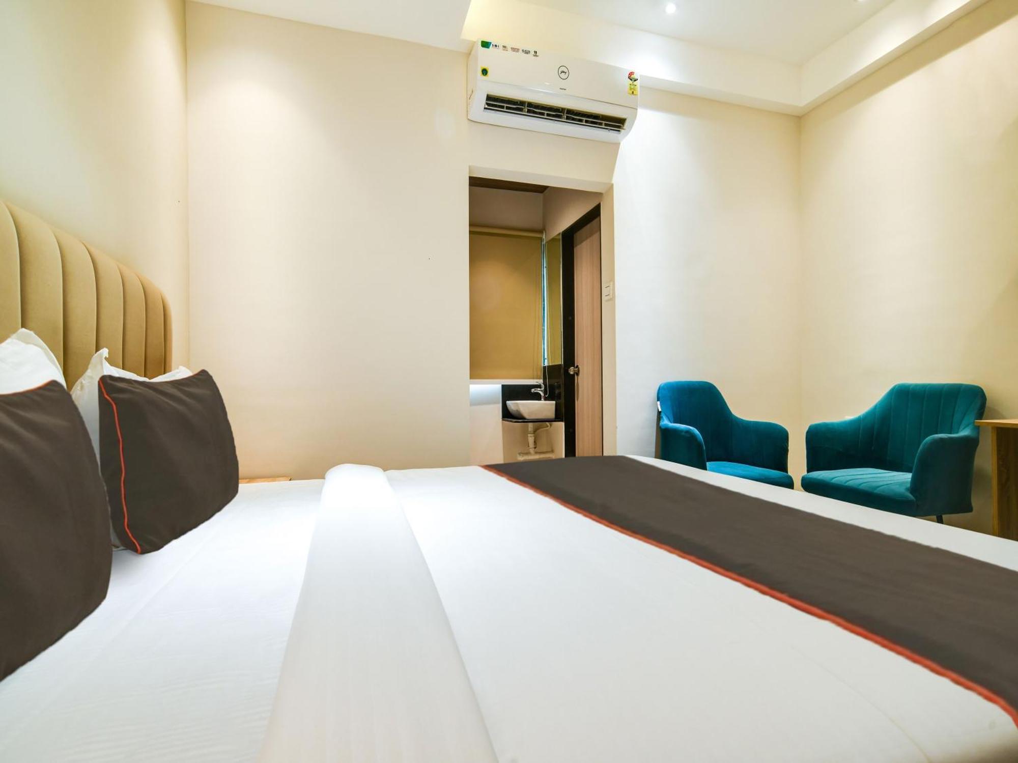 Collection O Mint Hotel 3*