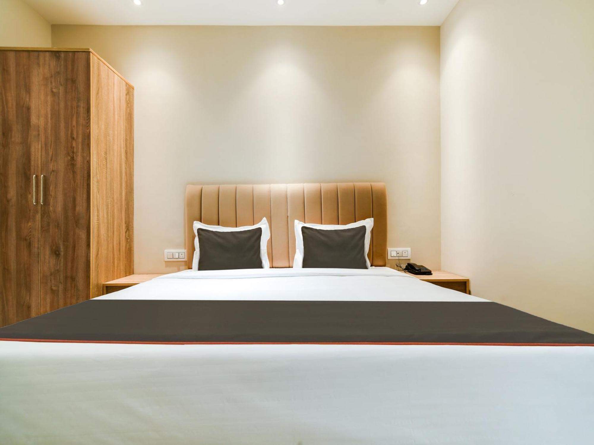 Hotel Collection O Mint 3*