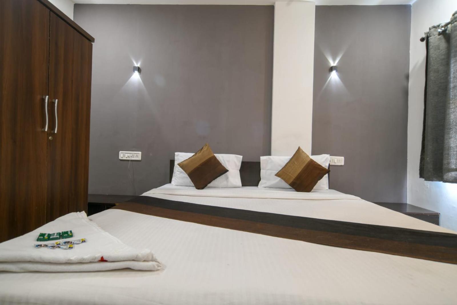 Hotel Y.94