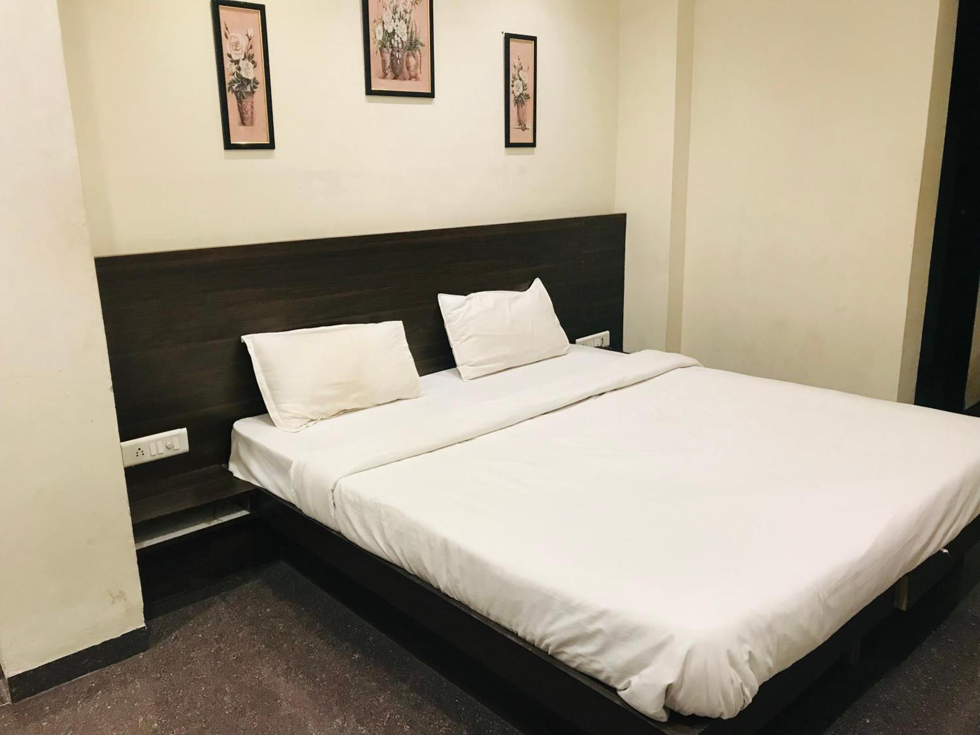 Divine Guest house *