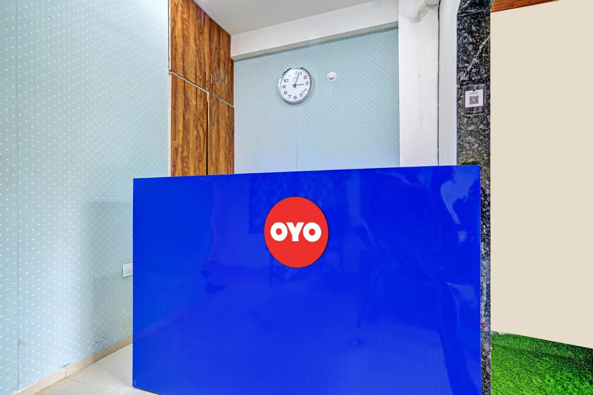Oyo Flagship Blue Tick