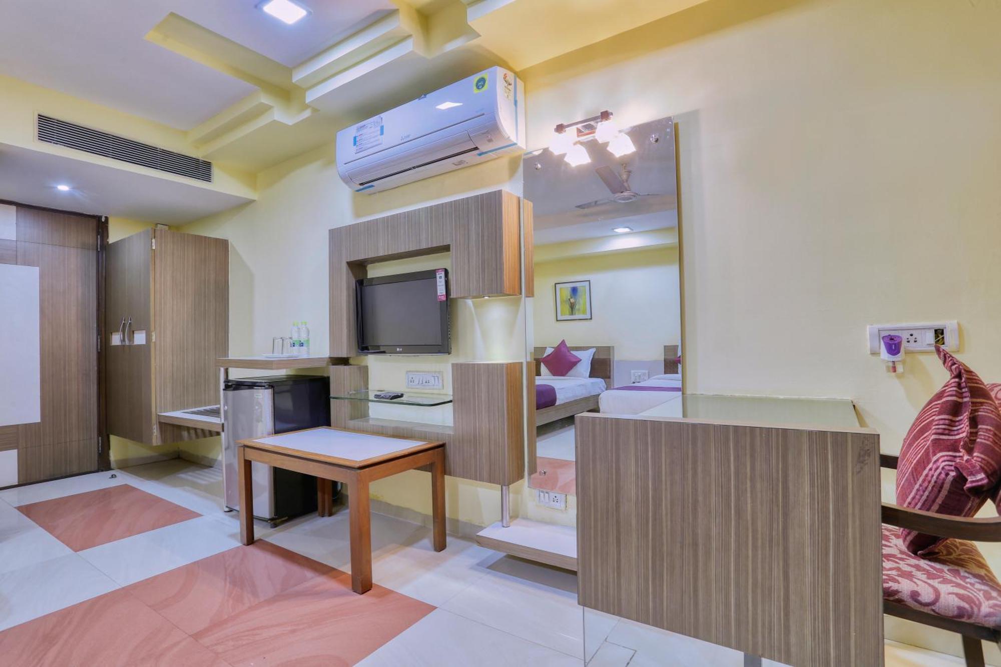 Cherrystay Amrit Residency Bed & Breakfast Indore