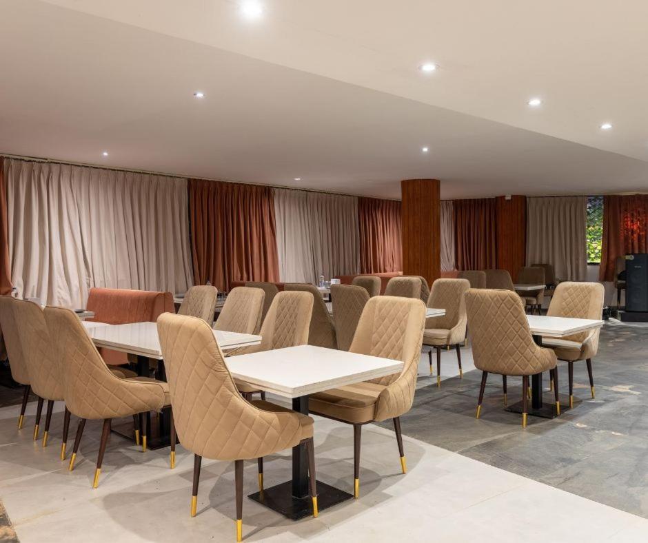Hotel Sukoon Signature