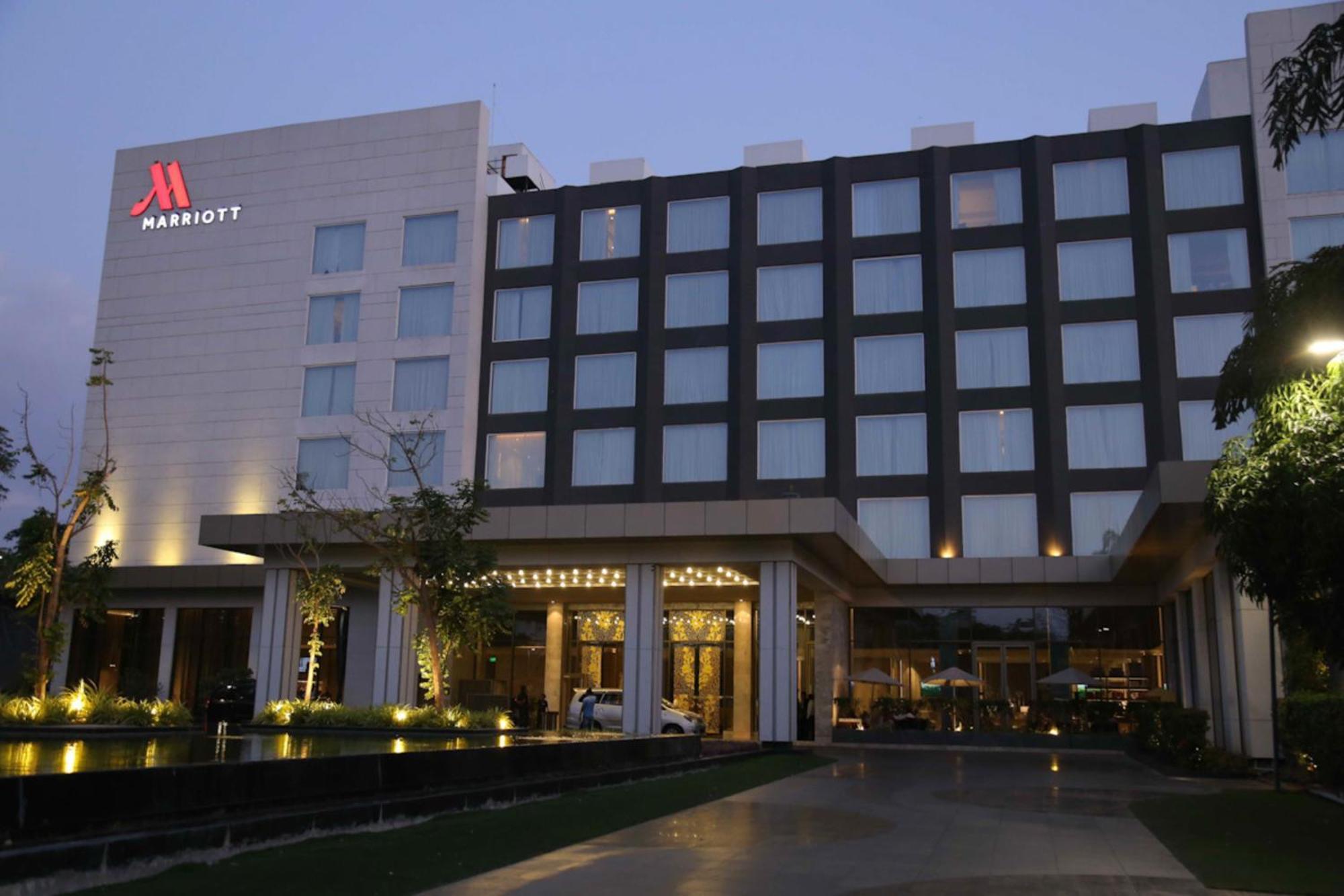 Marriott Hotel 5*