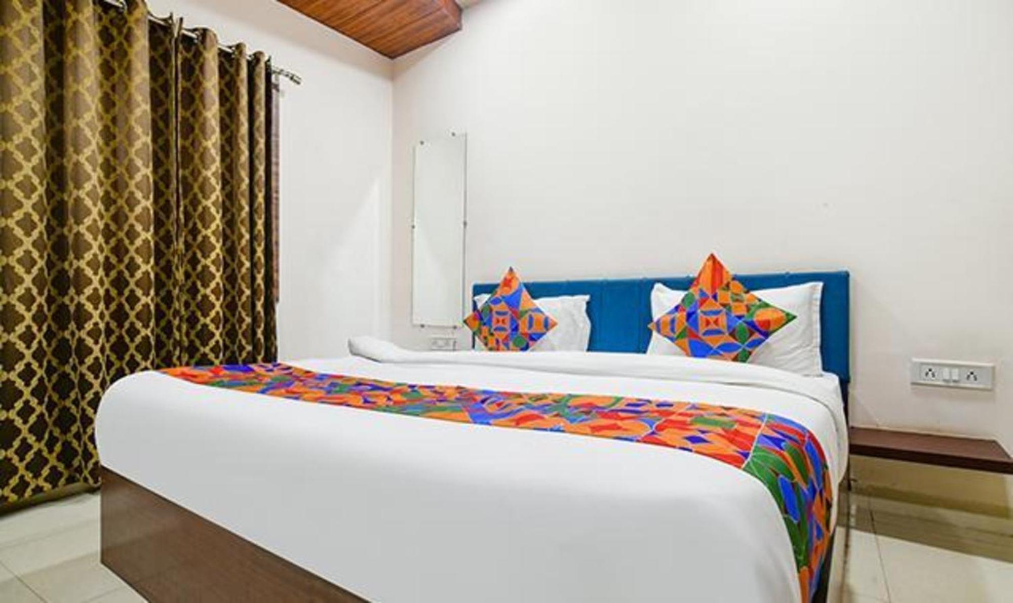 Fabexpress Park Hotel