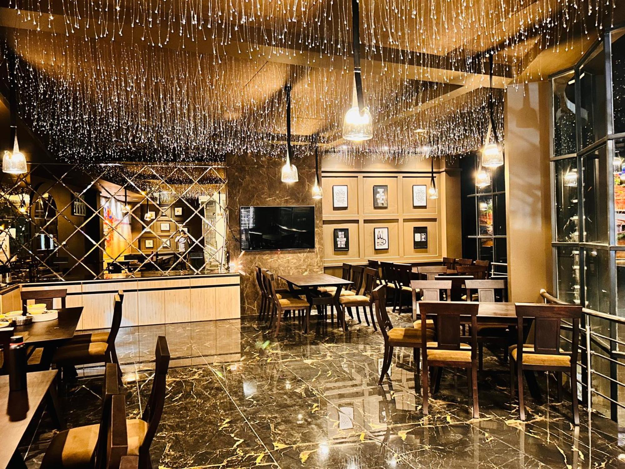 Hotel The Sky Imperial Sethji Ni Wadi