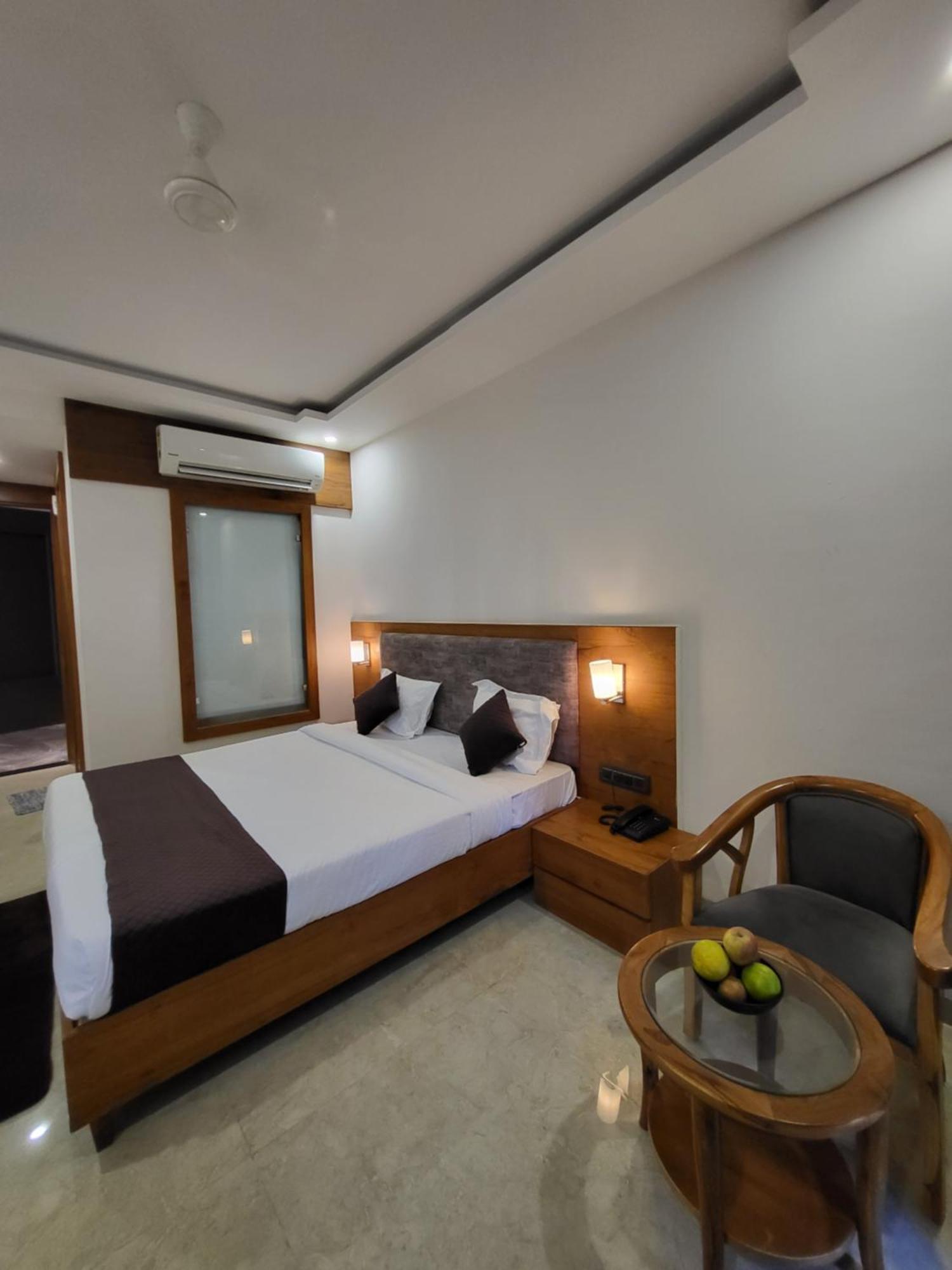 Sukoon Signature Hotel