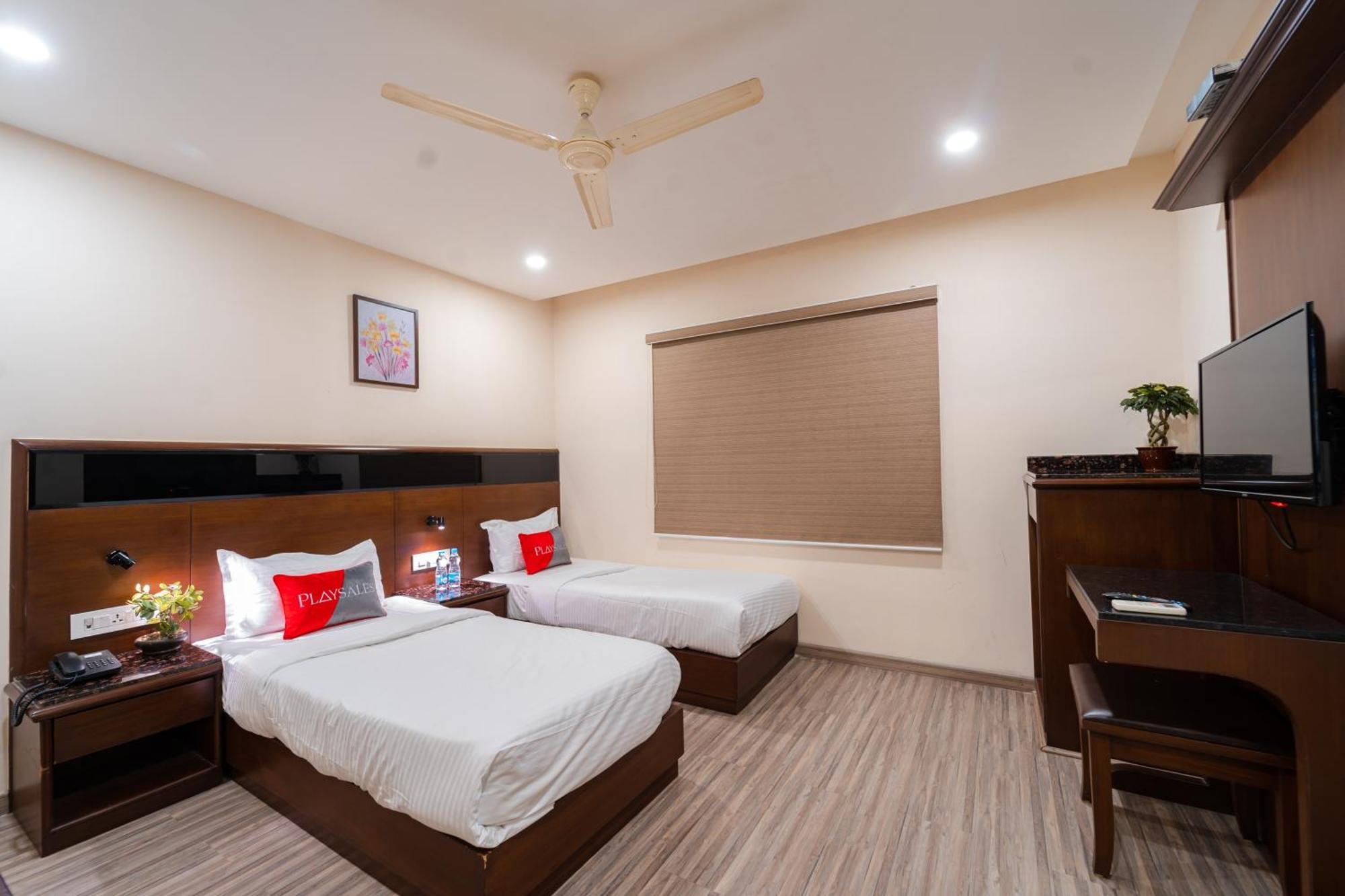 Playsales Eco Vijay Nagar Hotel
