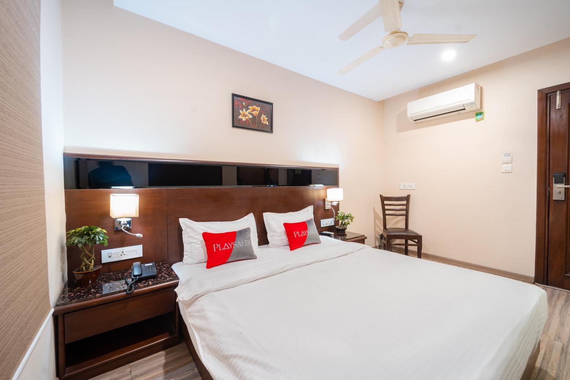 Hotel Playsales Eco Vijay Nagar