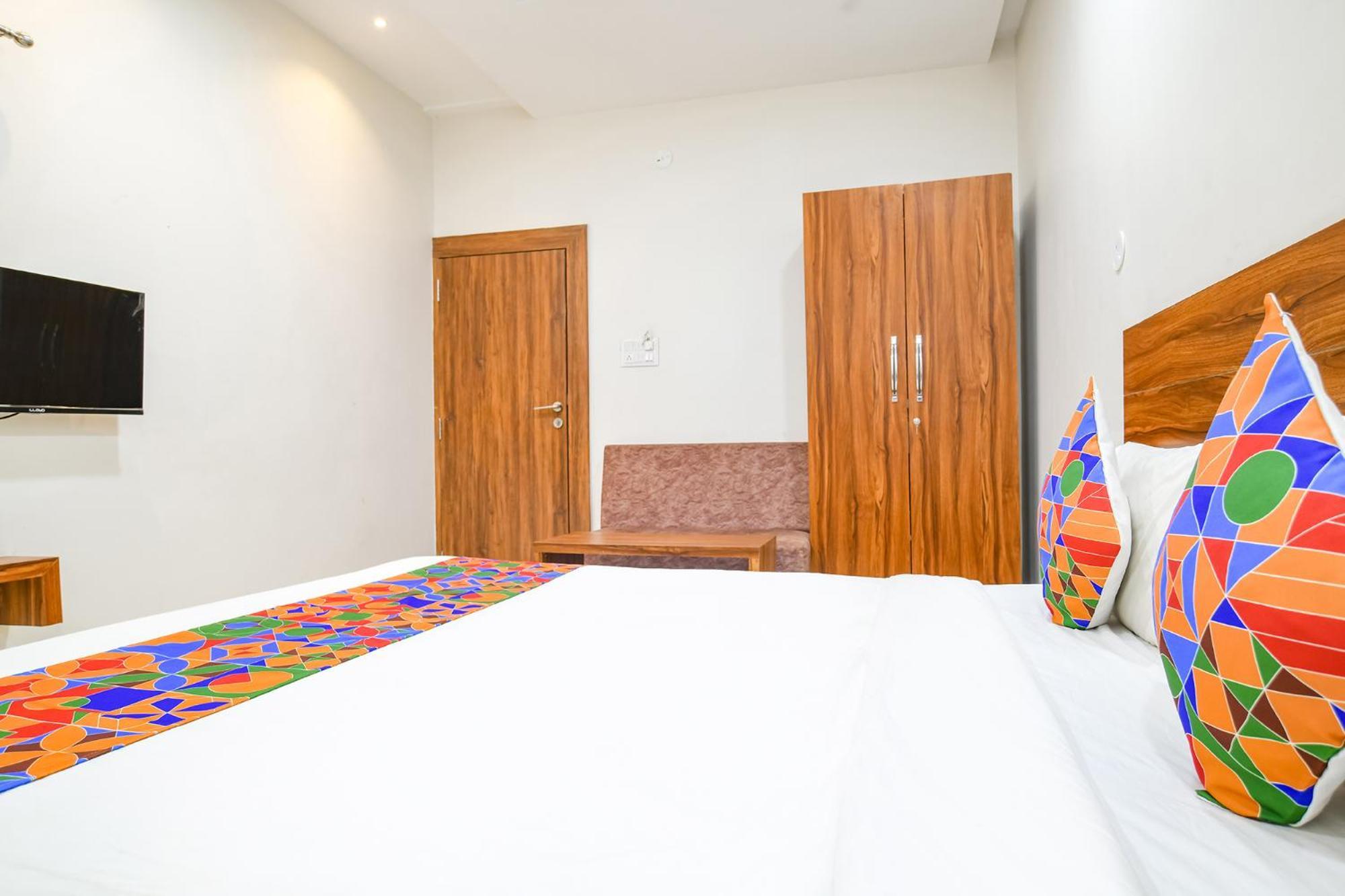 Hotel O Blue Sky Indore