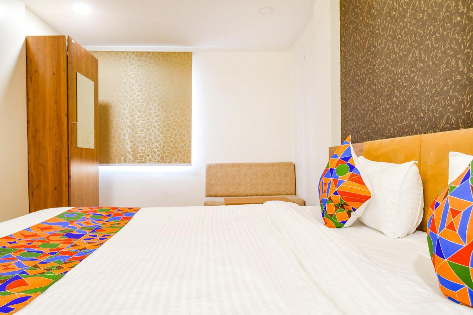 Hotel Fabhotel Woodlark 3*