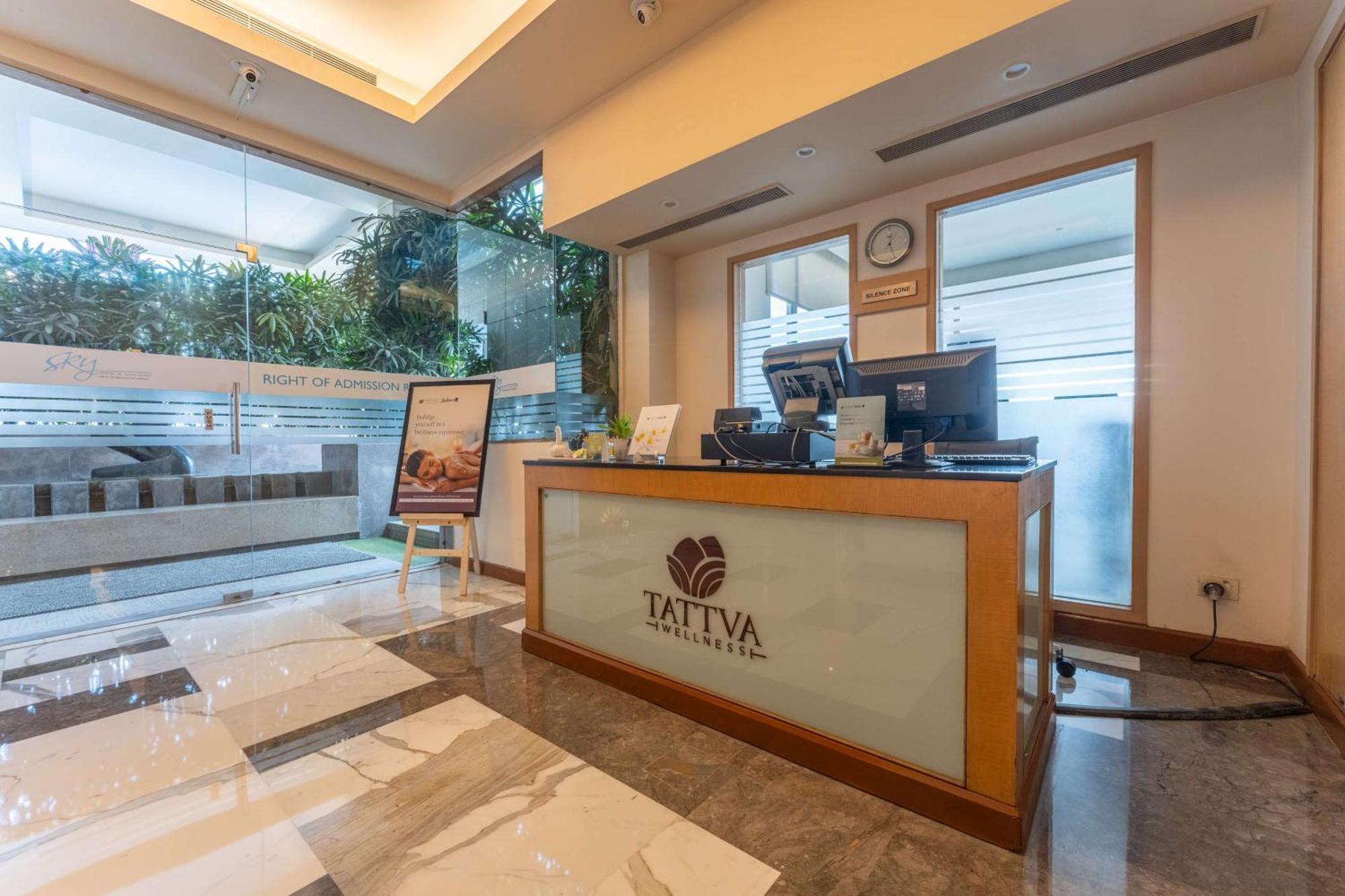 Radisson Blu Hotel, Hotel