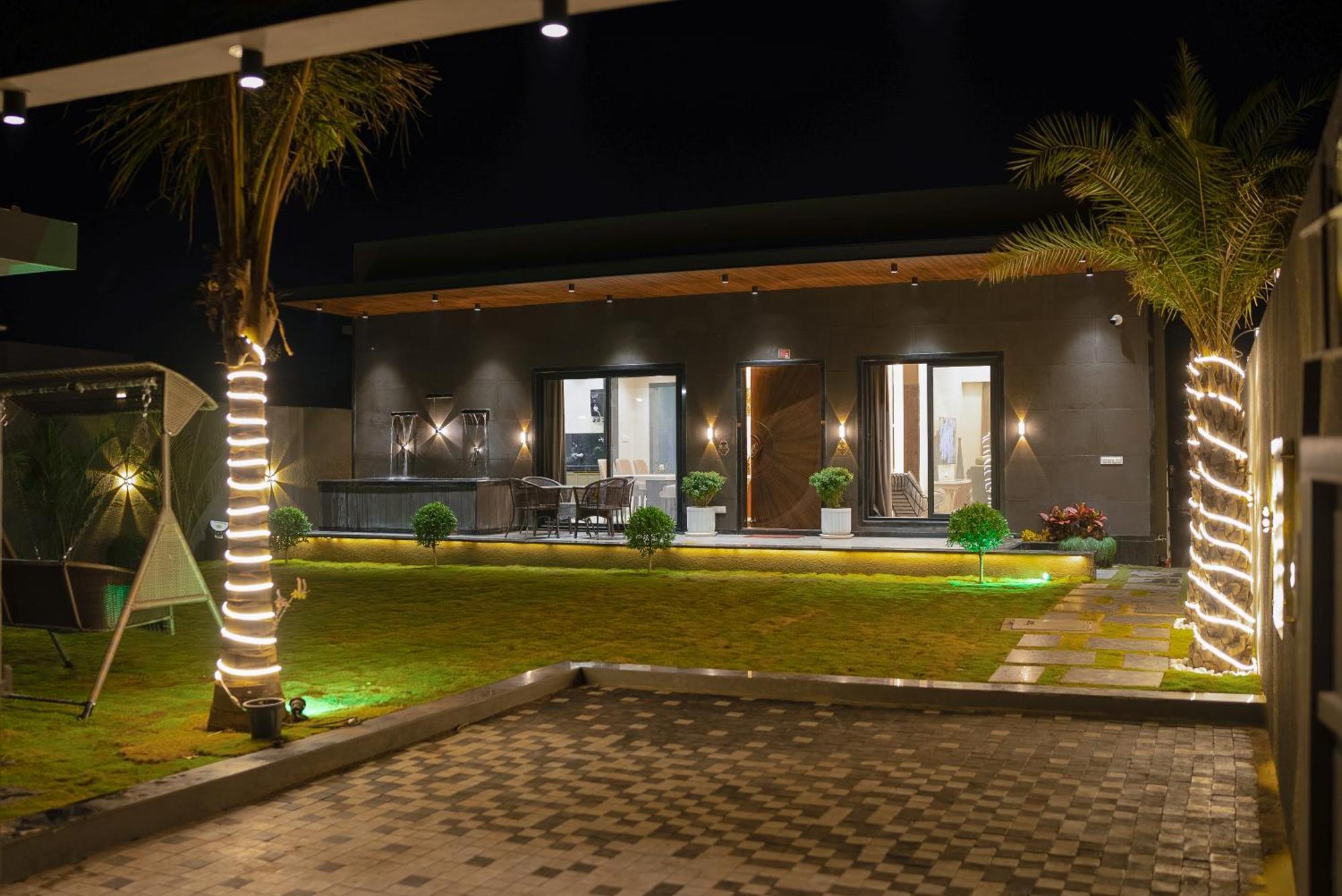 Fomo Farm Villa Indore