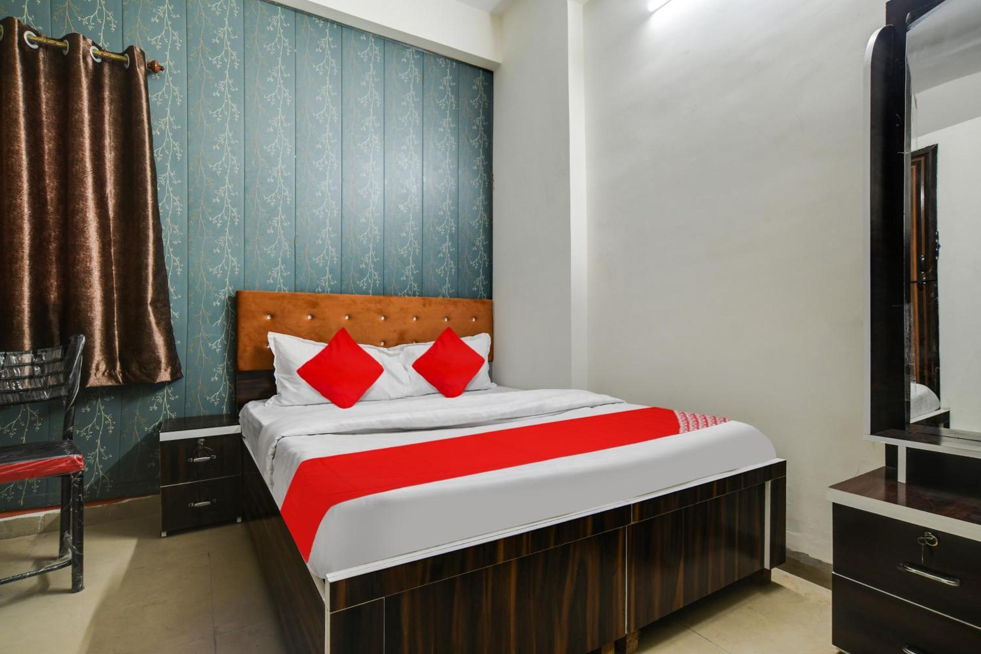 O Nitya Hotel Indore