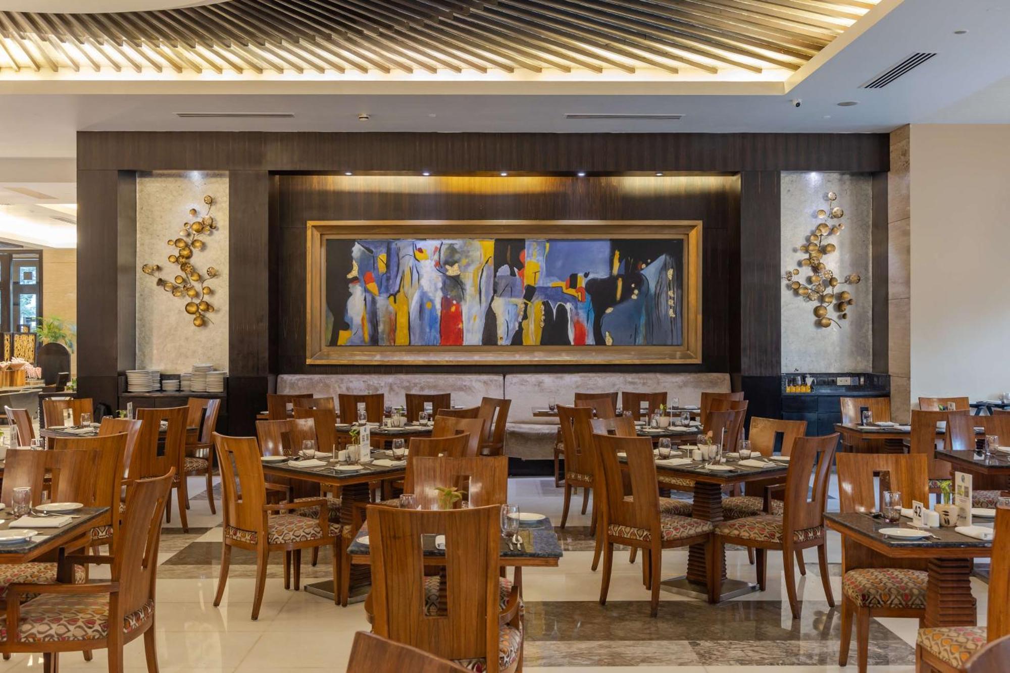 Radisson Blu Hotel, 5*