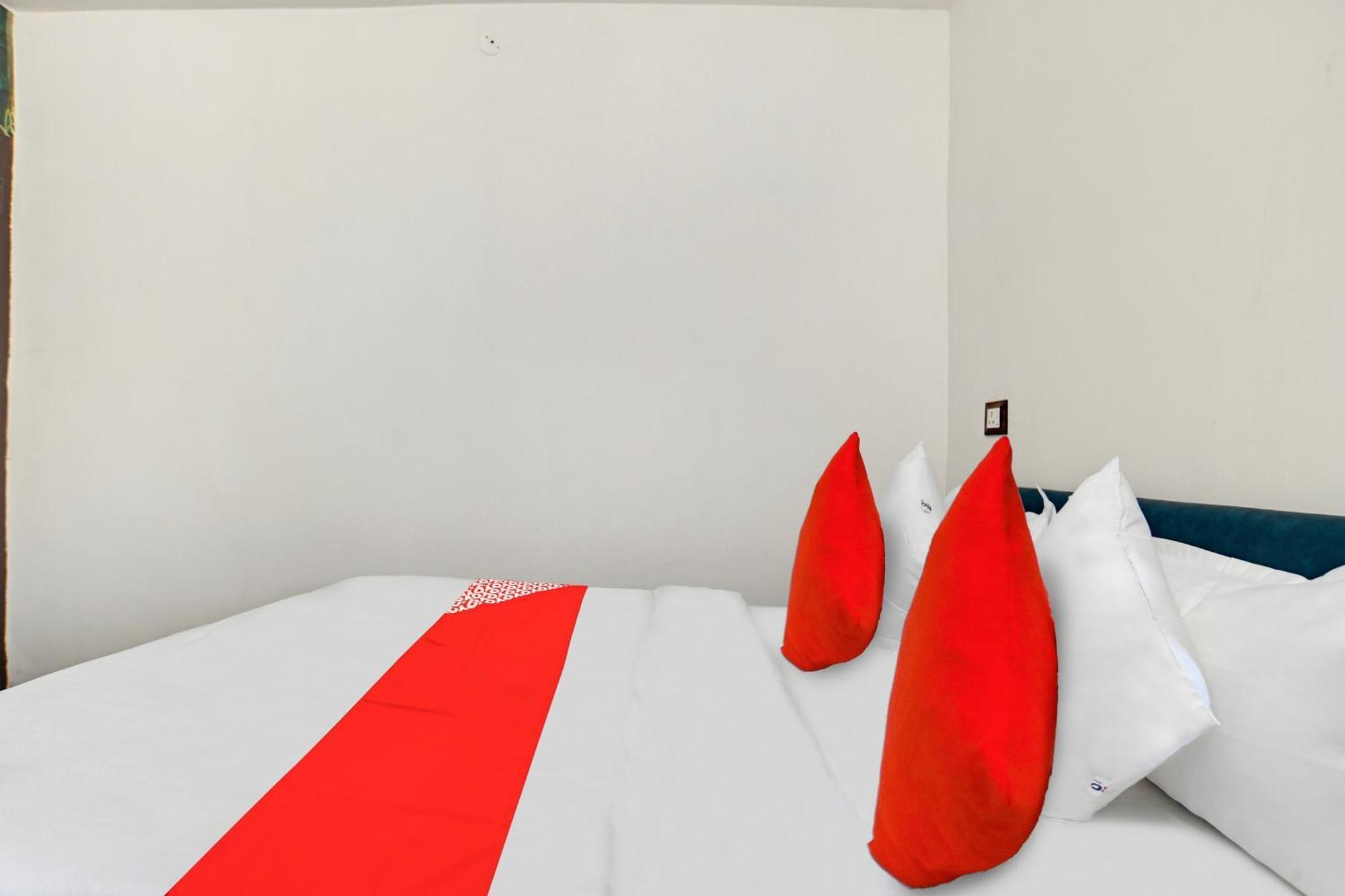 Hotel Oyo Flagship Shree United
