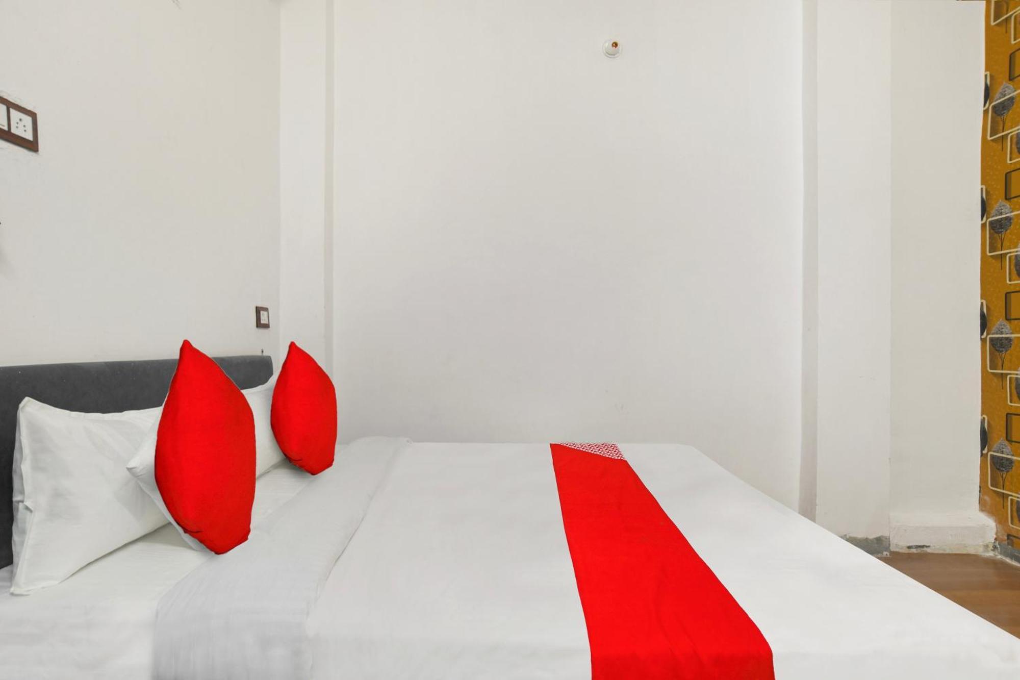 Hotel Oyo Flagship Shree United