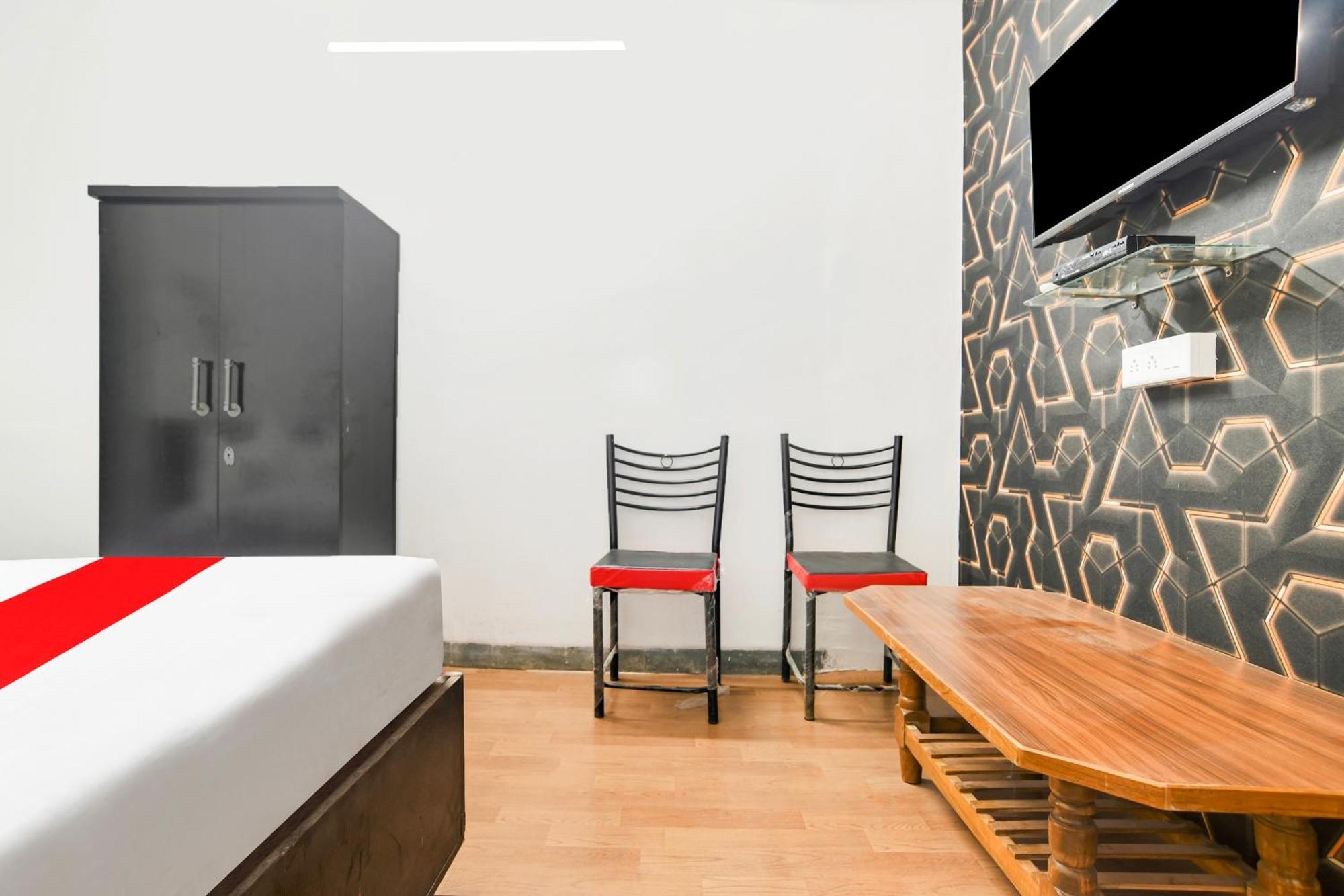 Hotel Oyo Flagship Shree United