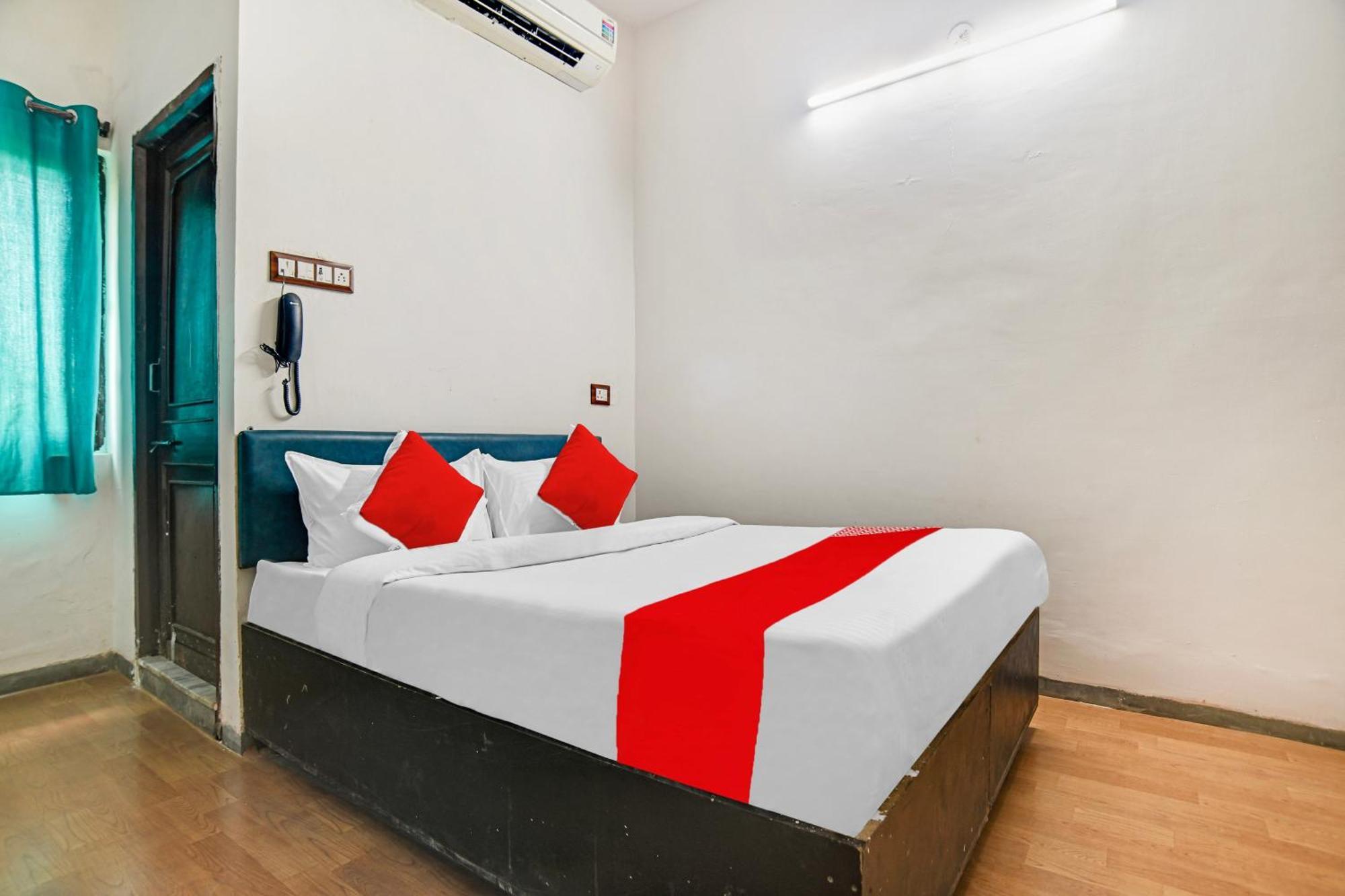 Hotel Oyo Flagship Shree United Indore