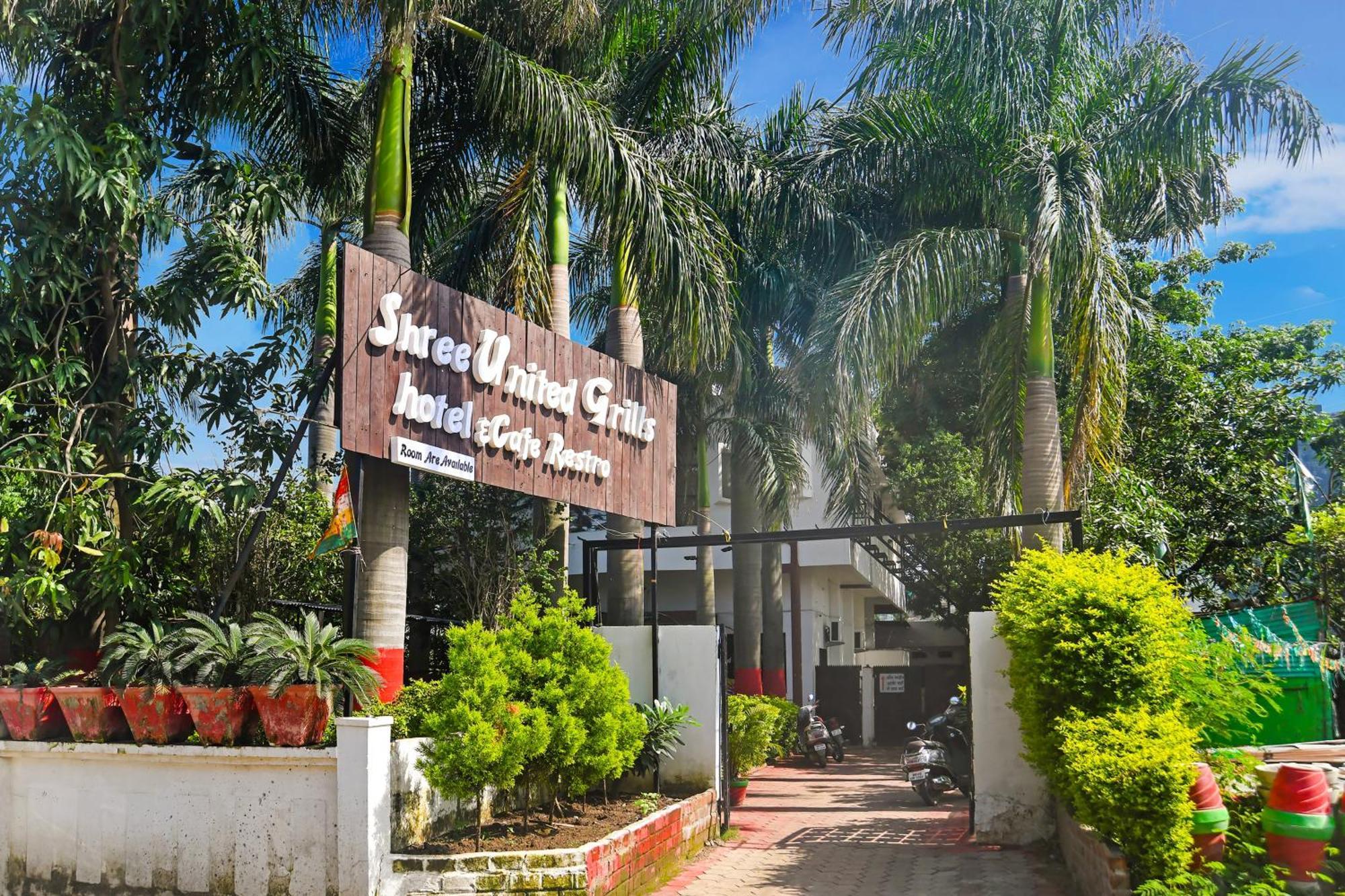 Oyo Flagship Shree United Indore