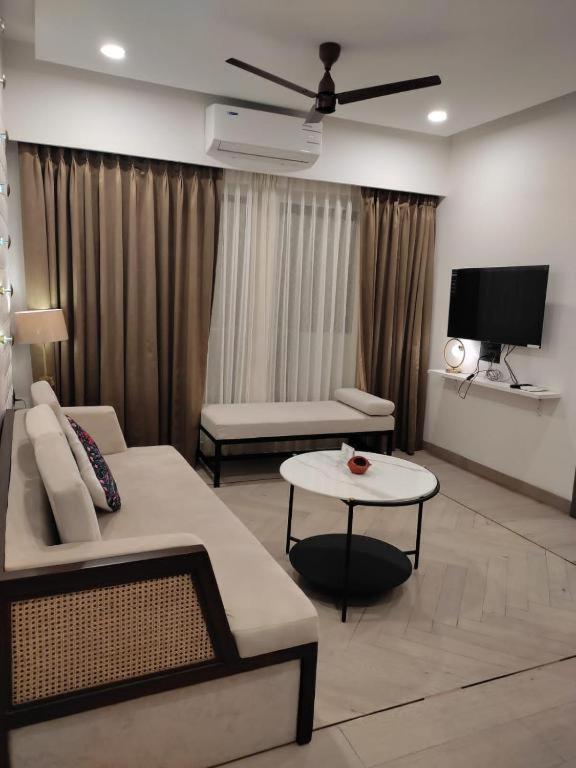 Kudrat Paradise - Full By Ap Villa Indore