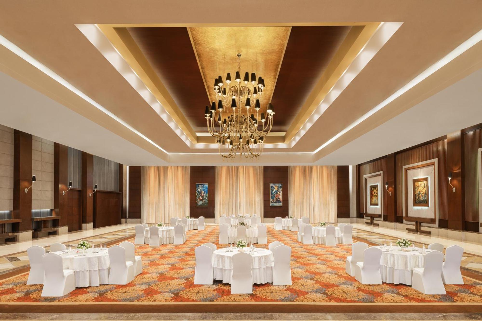 Hotel Sheraton Grand Palace 5*