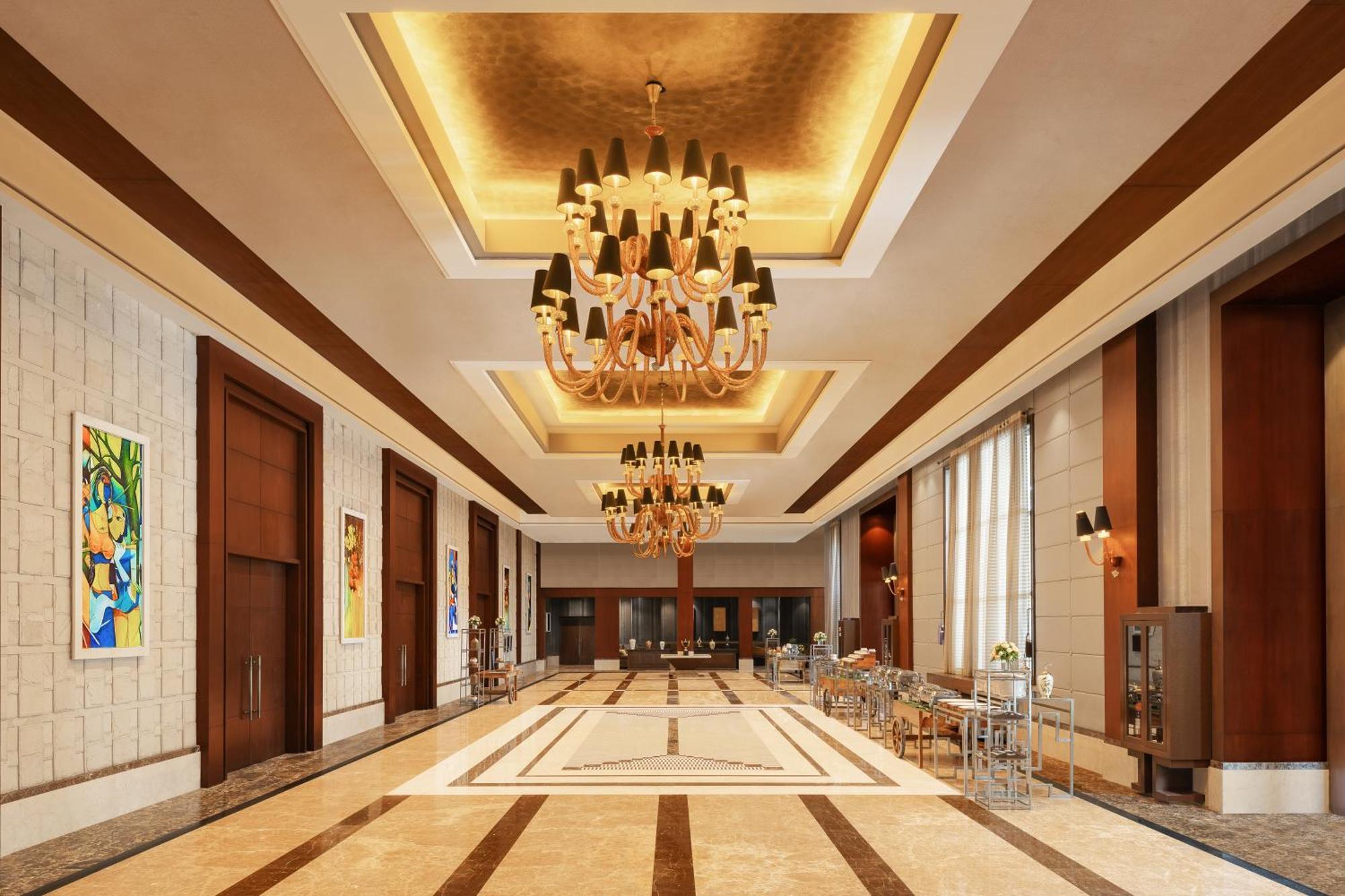 Hotel Sheraton Grand Palace 5*