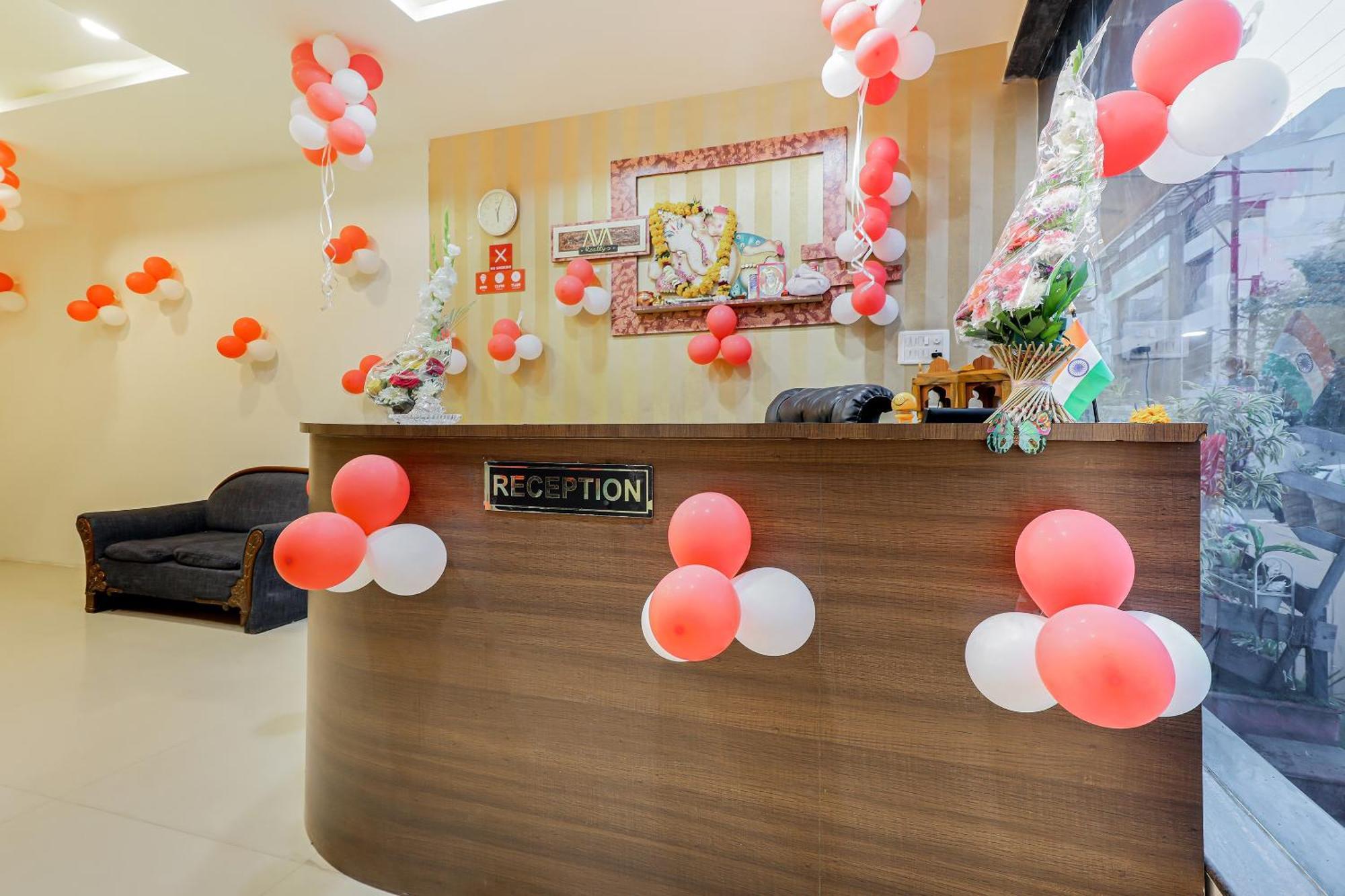 Oyo Relax Hotel 3*