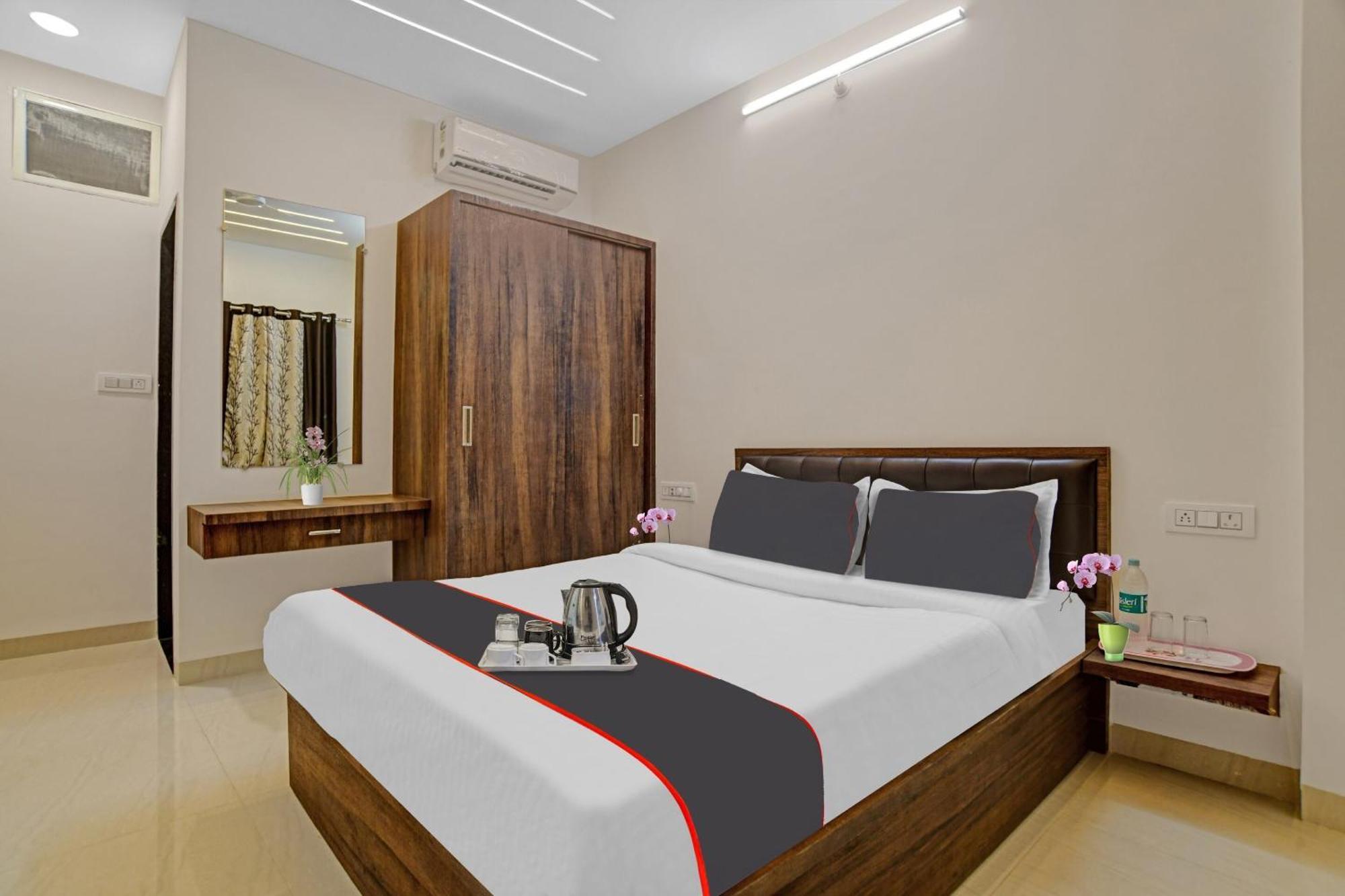 Hotel Collection O Riddhi Siddhi