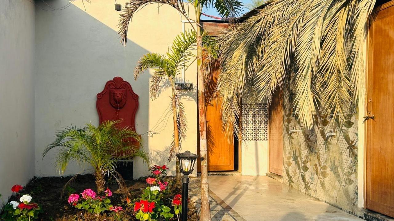 Fun O Farm Luxury Farm Hotel Indore