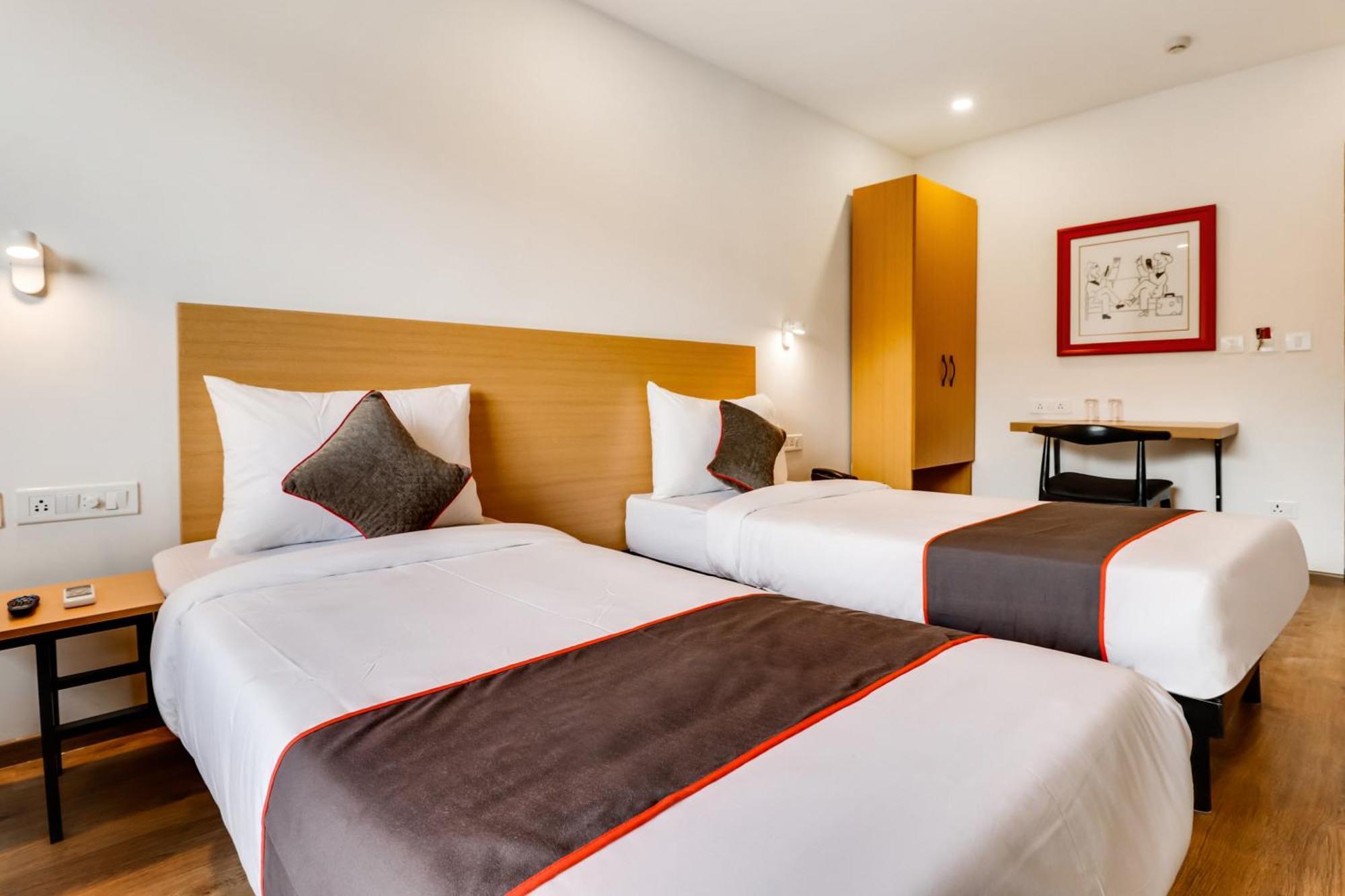 Super Townhouse Gandhi Hall 4* Indore