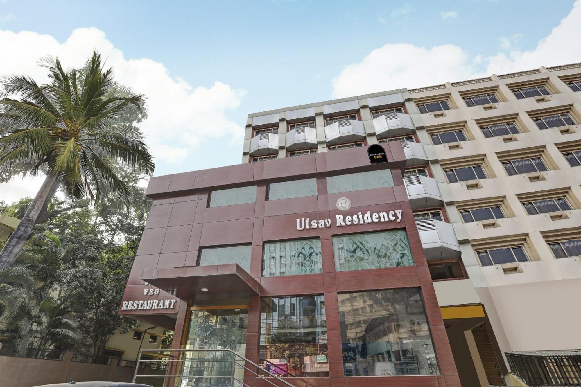 Townhouse Oak Utsav Residency Hotel