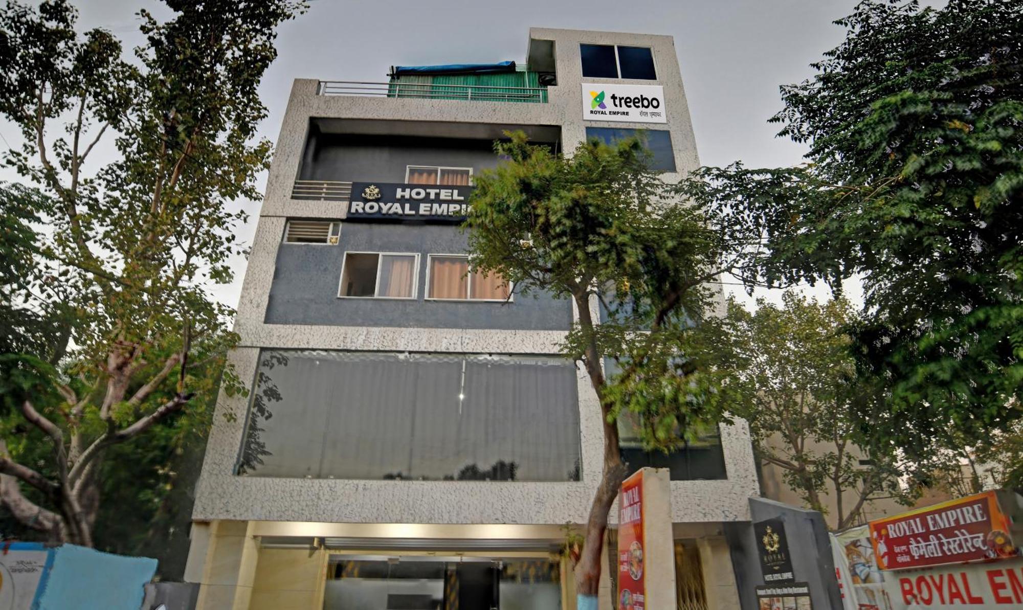 Treebo Royal Empire Hotel 3*