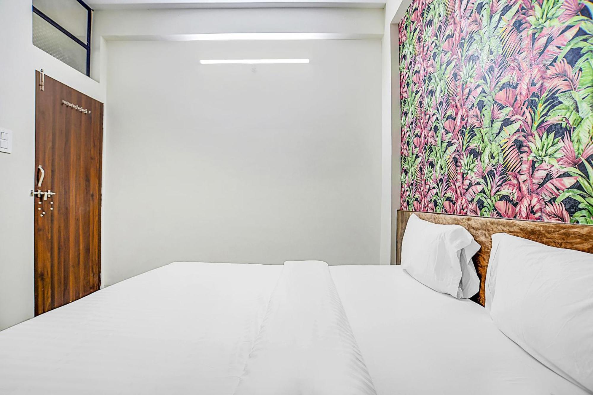 Collection O Verena Hotel