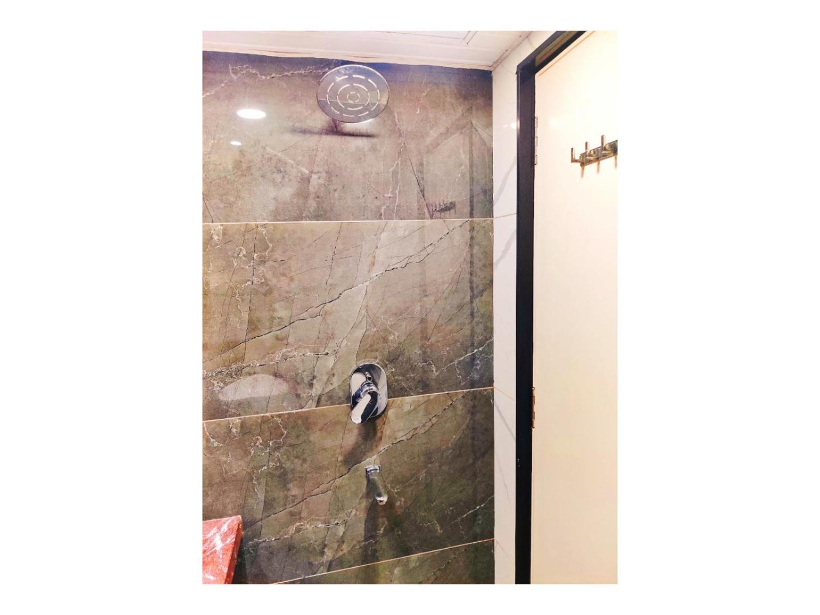 Grand Girdhar Indore
