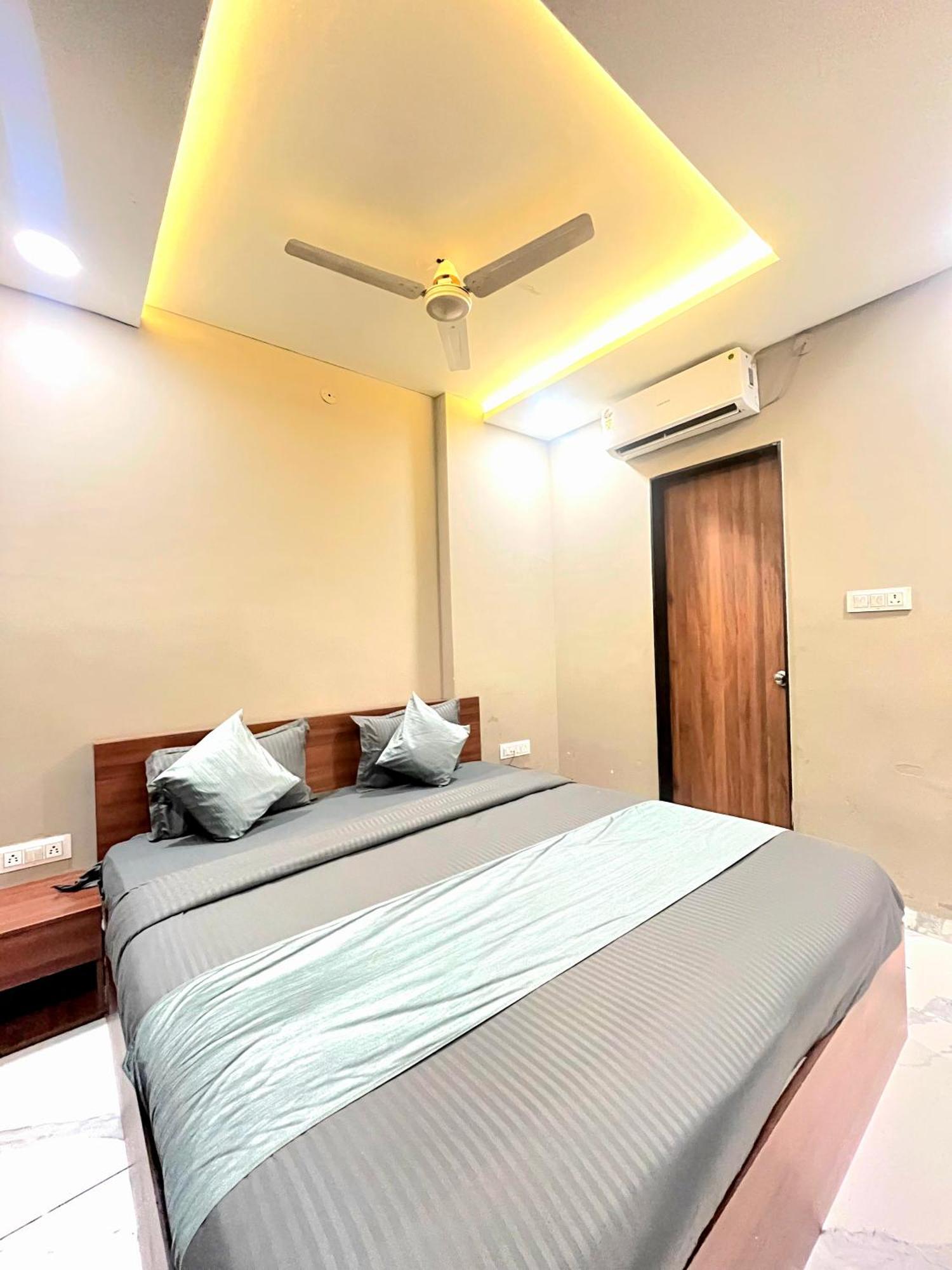 Hotel Golden Glory 3*