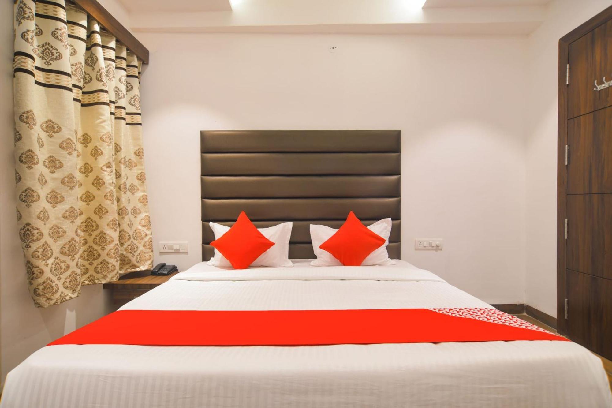 Hotel O Rudraksh 4*