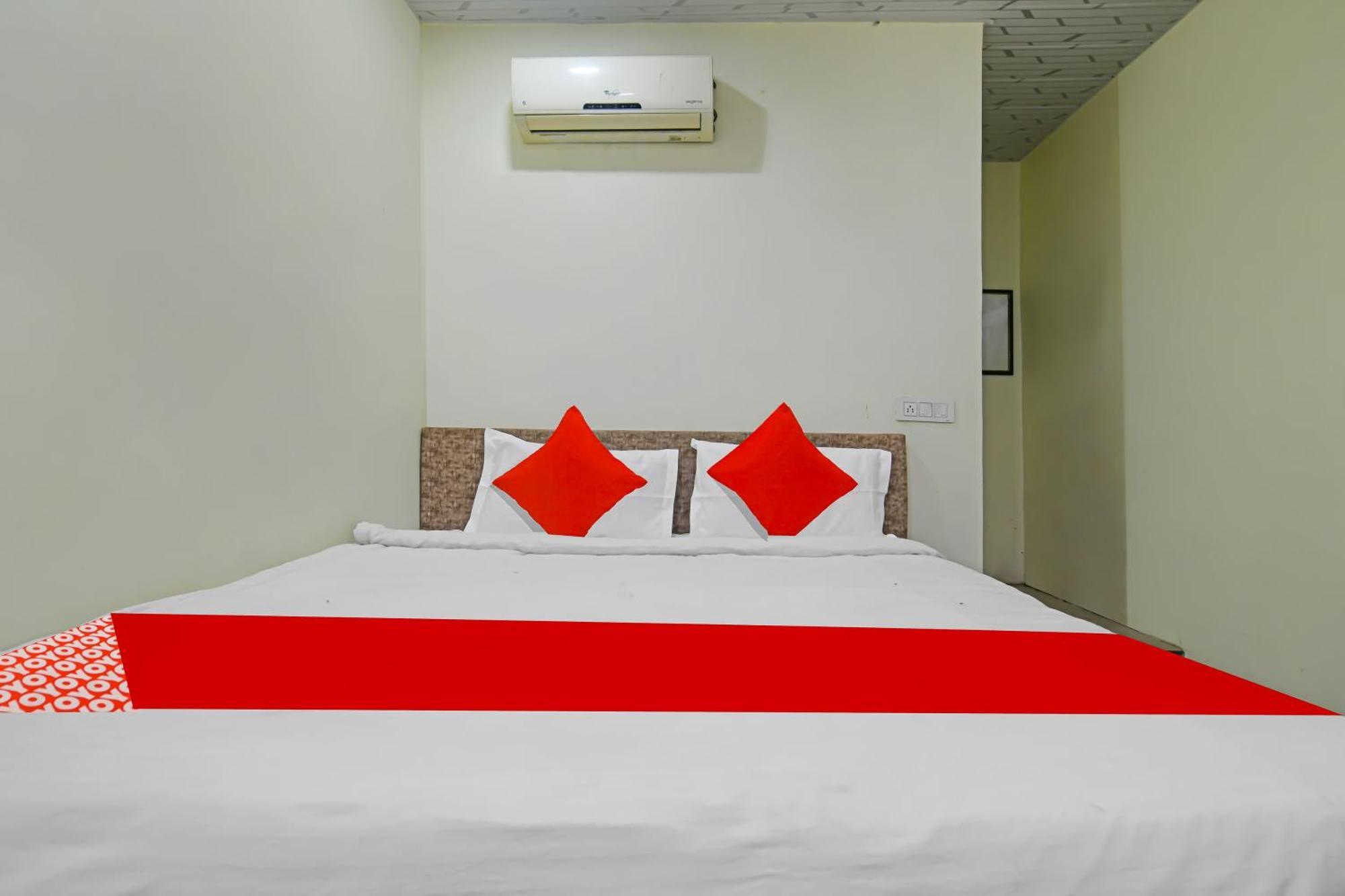 O Grand Raj Palace Hotel