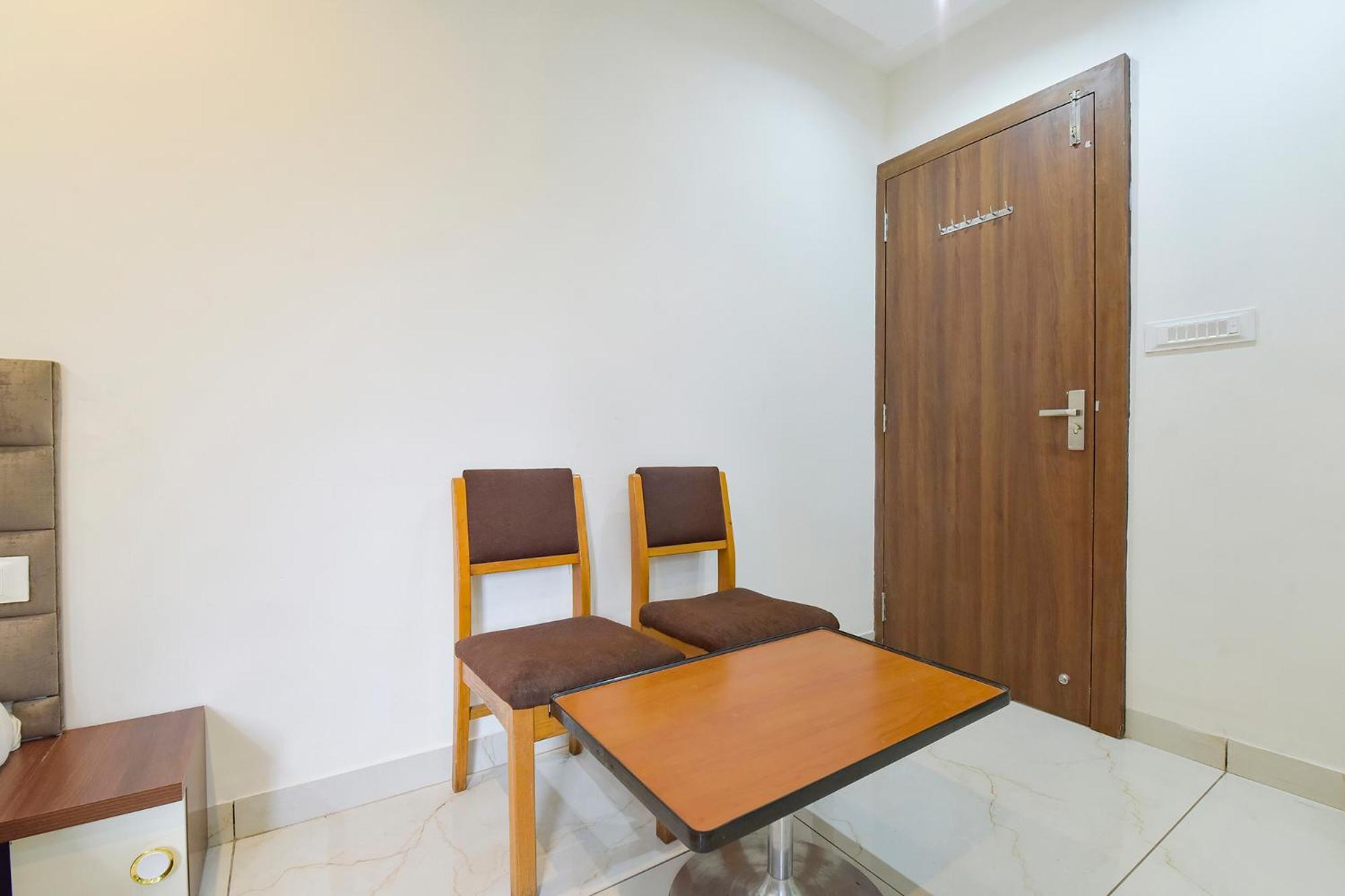 Fabhotel Grand Vista Indore
