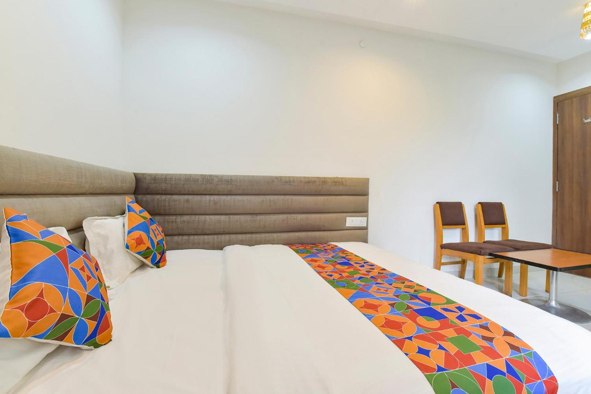 Hotel Fabhotel Grand Vista Indore