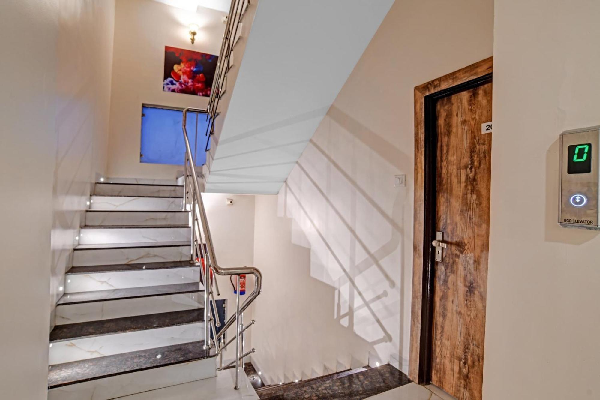 Super O Benchmark Hotel Indore